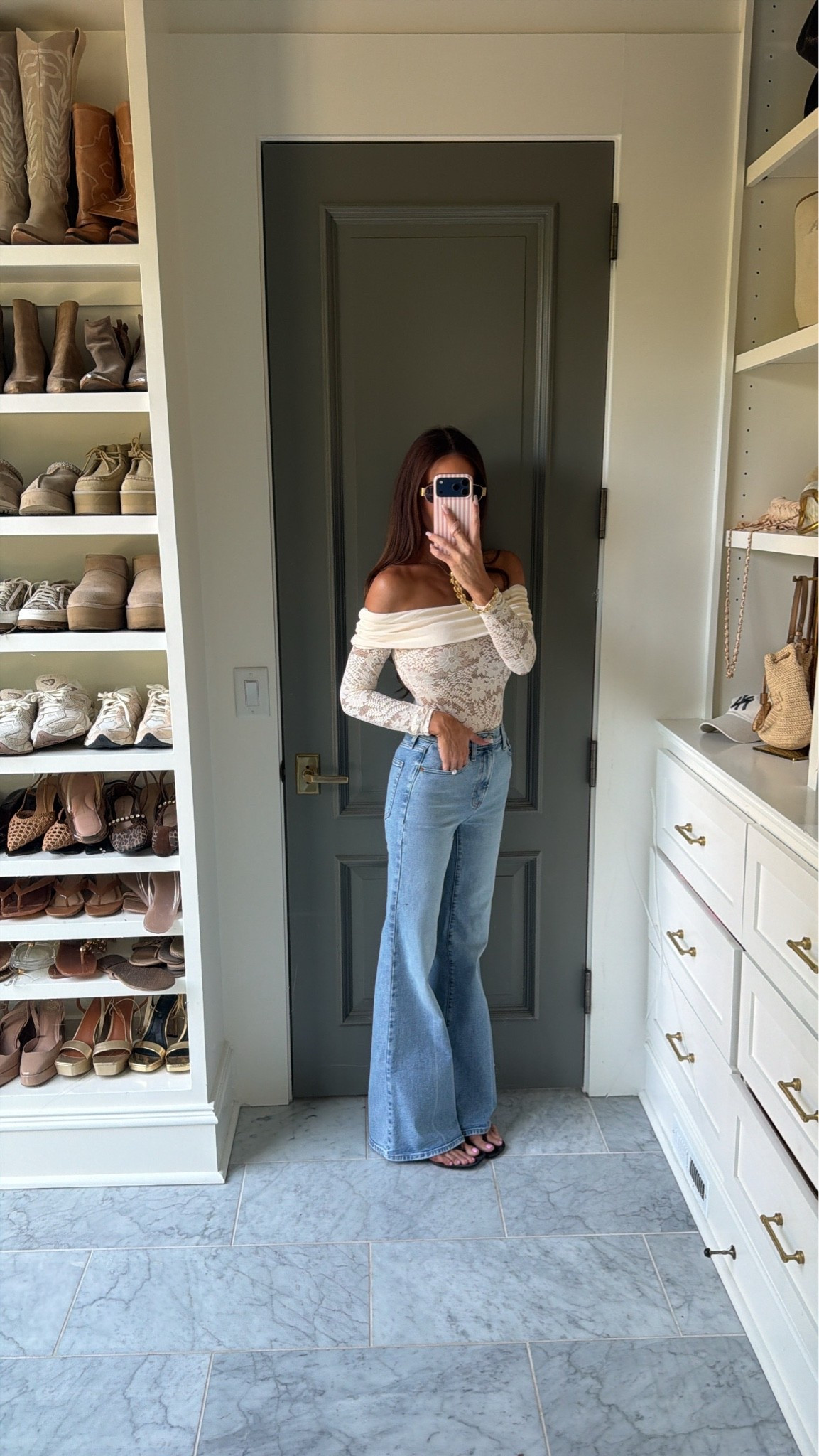 Use code SARAH35 for top and sitewide on Vici

#LTKootd #LTKSaleAlert #LTKgrwm