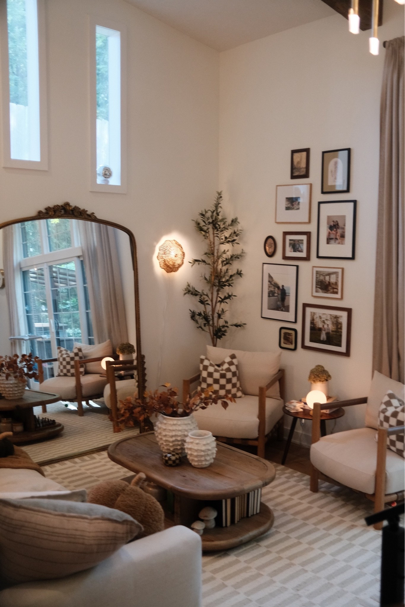 Fall living room 🎃

#LTKSeasonal