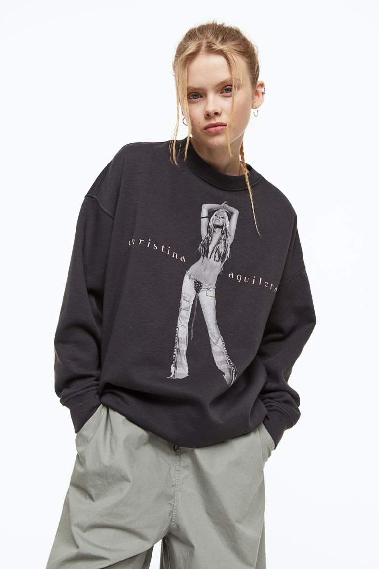 Oversized Printed Sweatshirt - Black/Christina Aguilera - Ladies | H&M US | H&M (US + CA)