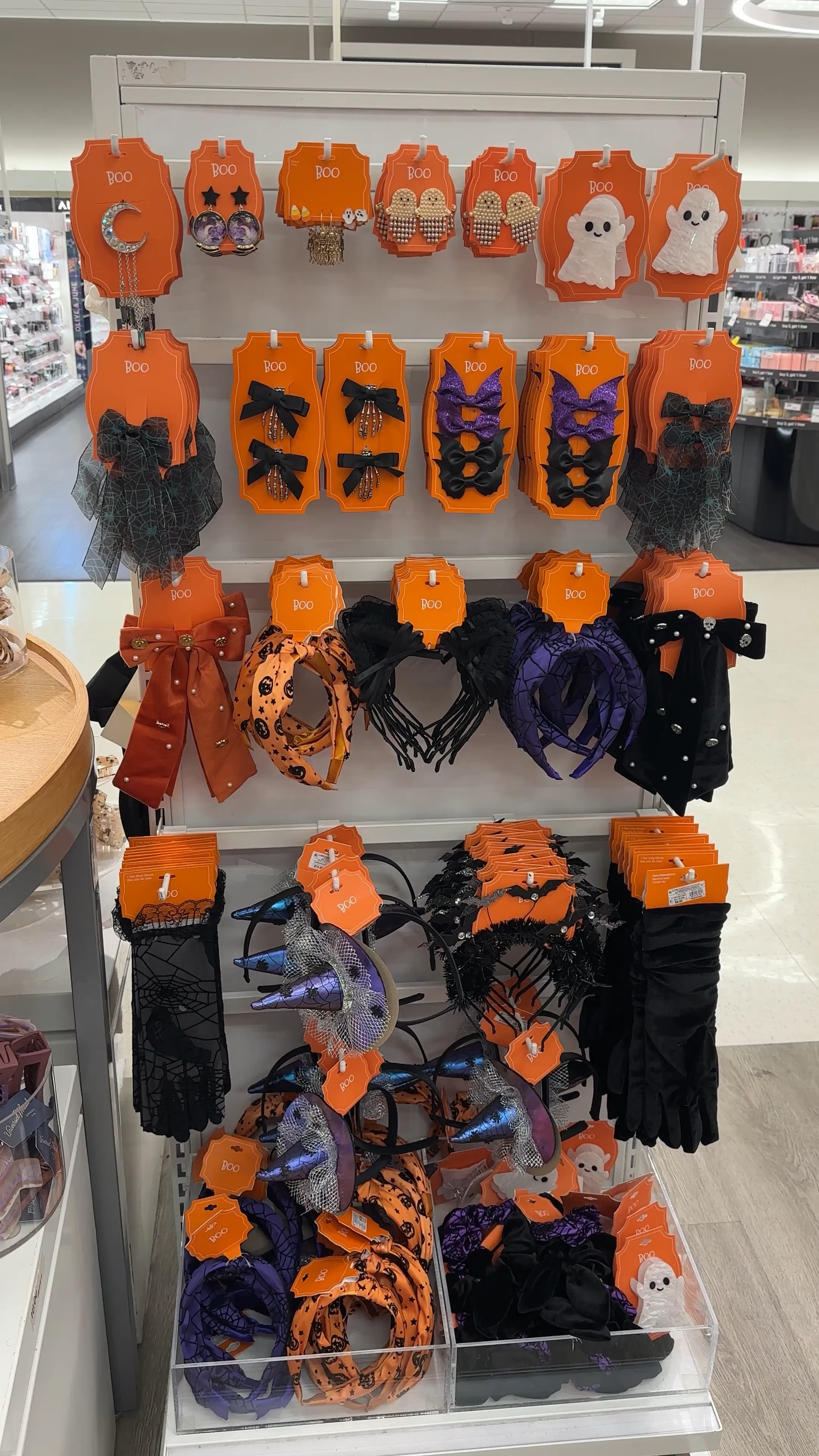 Cute Halloween Accessories at Target
Ghost Hair Clip, Pumpkin Bow, Spider Web Headband

#LTKFallSale #LTKFindsUnder50 #LTKSeasonal