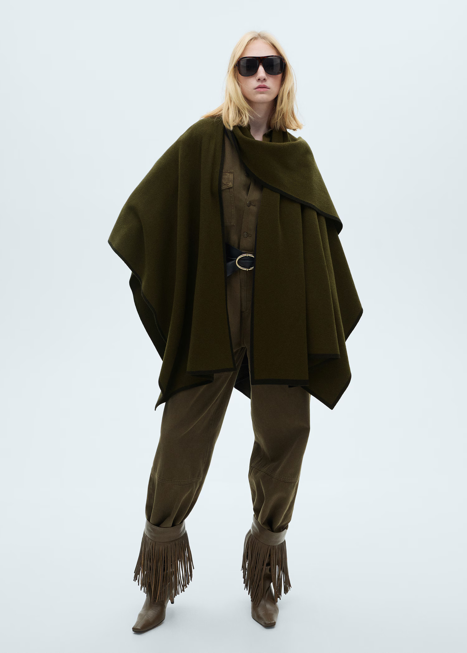 Knitted cape with contrasting trim - Women | MANGO USA | Mango (US/MX/AU)