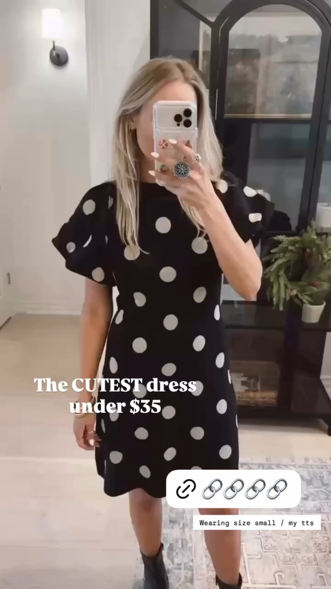 Wearing size small / my tts