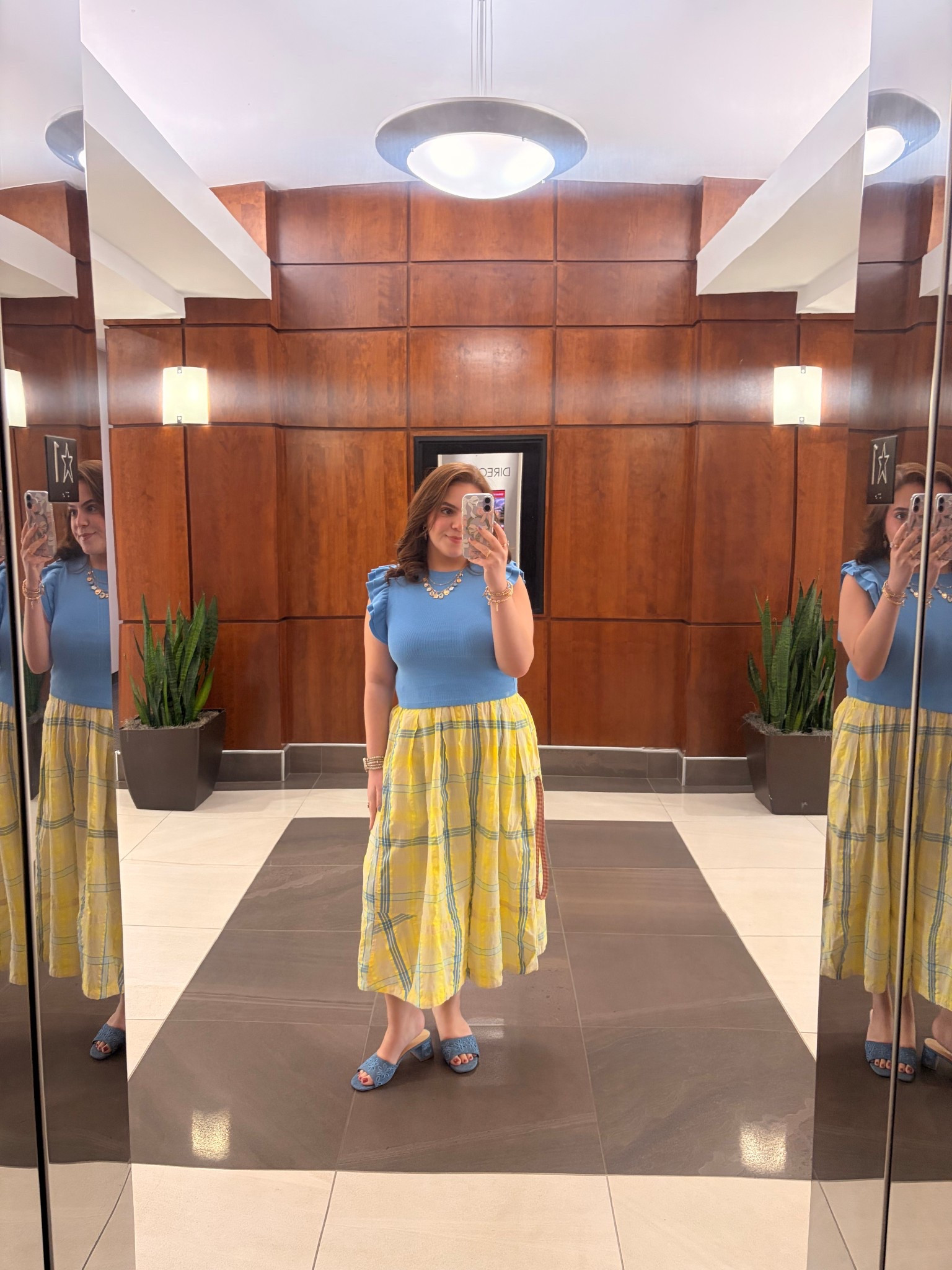 bright colors for spring >> in one of my favorite free people pants! this color isn’t in stock but they have two additional options🫶🏻

#LTKWorkwear #LTKPetite #LTKootd