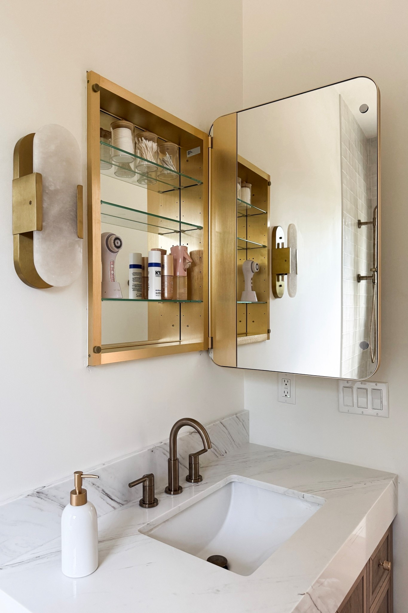 medicine cabinets are great organization hacks for smaller spaces!

home, home finds, home accents, storage solution, storage hack, bathroom, modern home, neutral home, organic home, modern lighting, sale find, Wayfair 

#LTKHome #LTKSeasonal #LTKSaleAlert