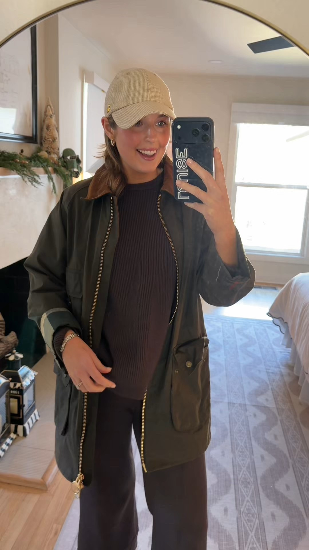 Ootd today! Wearing a S in set and US 6 in jacket 