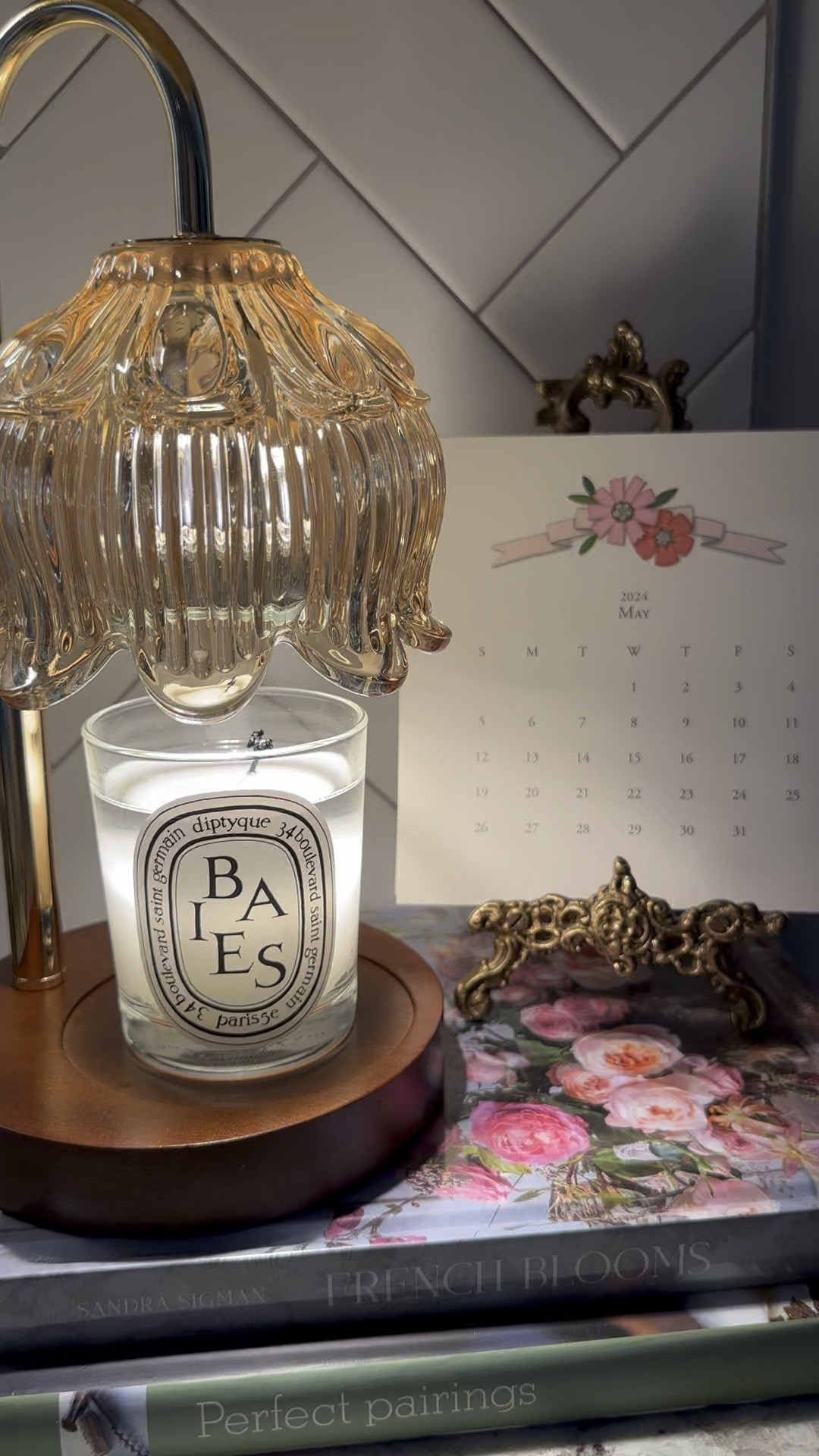 The prettiest tulip candle warmer 

#LTKHome #LTKGiftGuide #LTKFindsUnder50