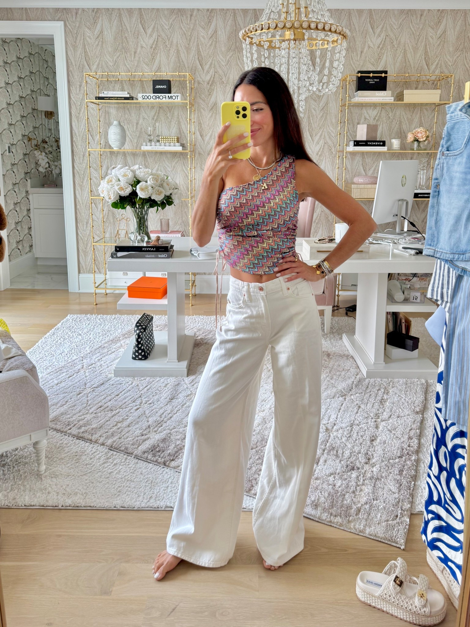 One shoulder chevron top 

Code: KATEHUGGS30

#LTKFindsUnder100 #LTKSummerEdit #LTKStyleTip