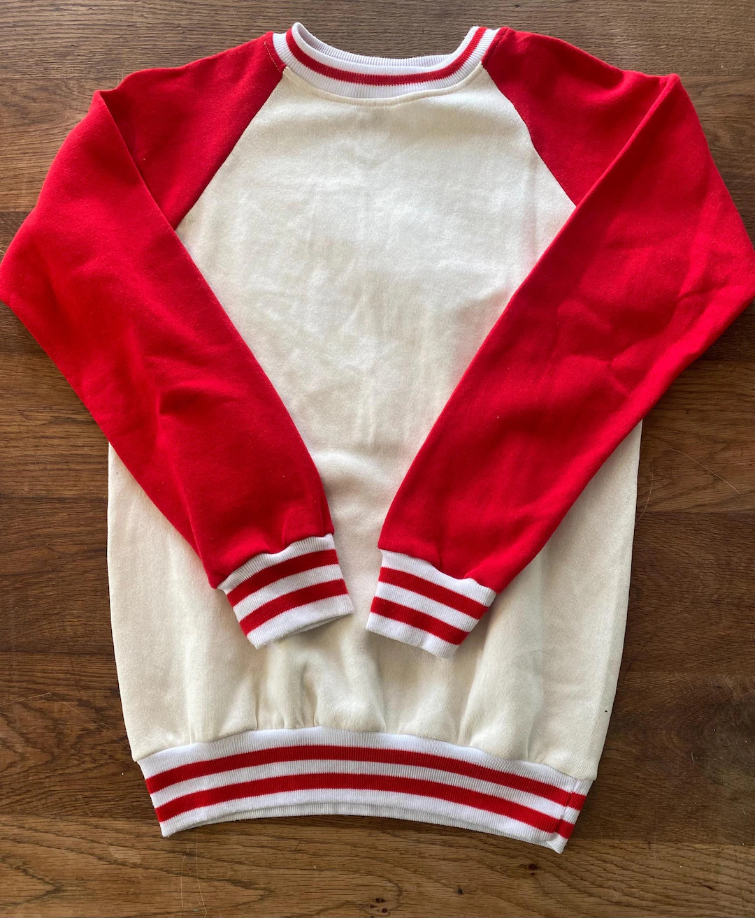 1980’s Raglan Sweatshirt - Etsy | Etsy (US)