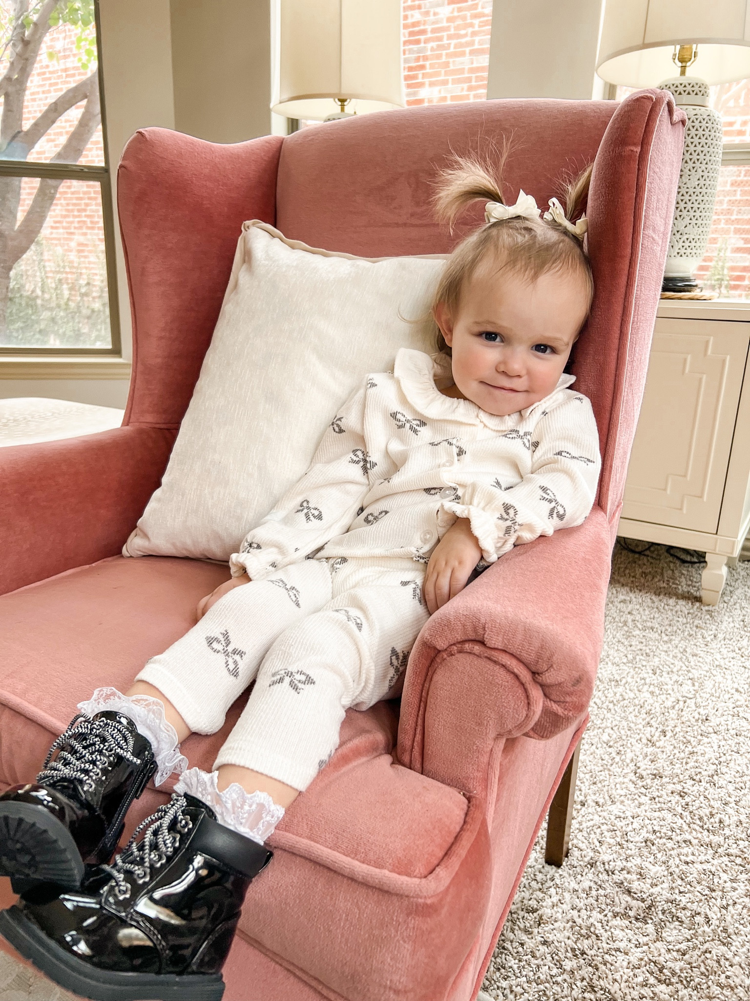 Merritts outfit is now only $8! 
Walmart 
Baby girl 
Baby style 
Bows 
Southern style

#LTKbaby #LTKkids #LTKfamily