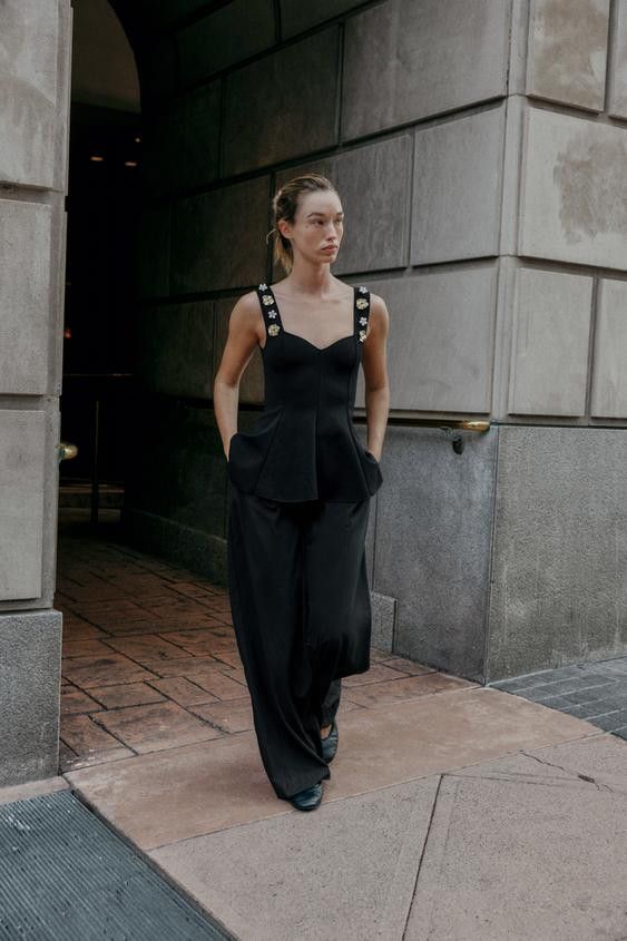 STRETCH PEPLUM TOP | Zara US