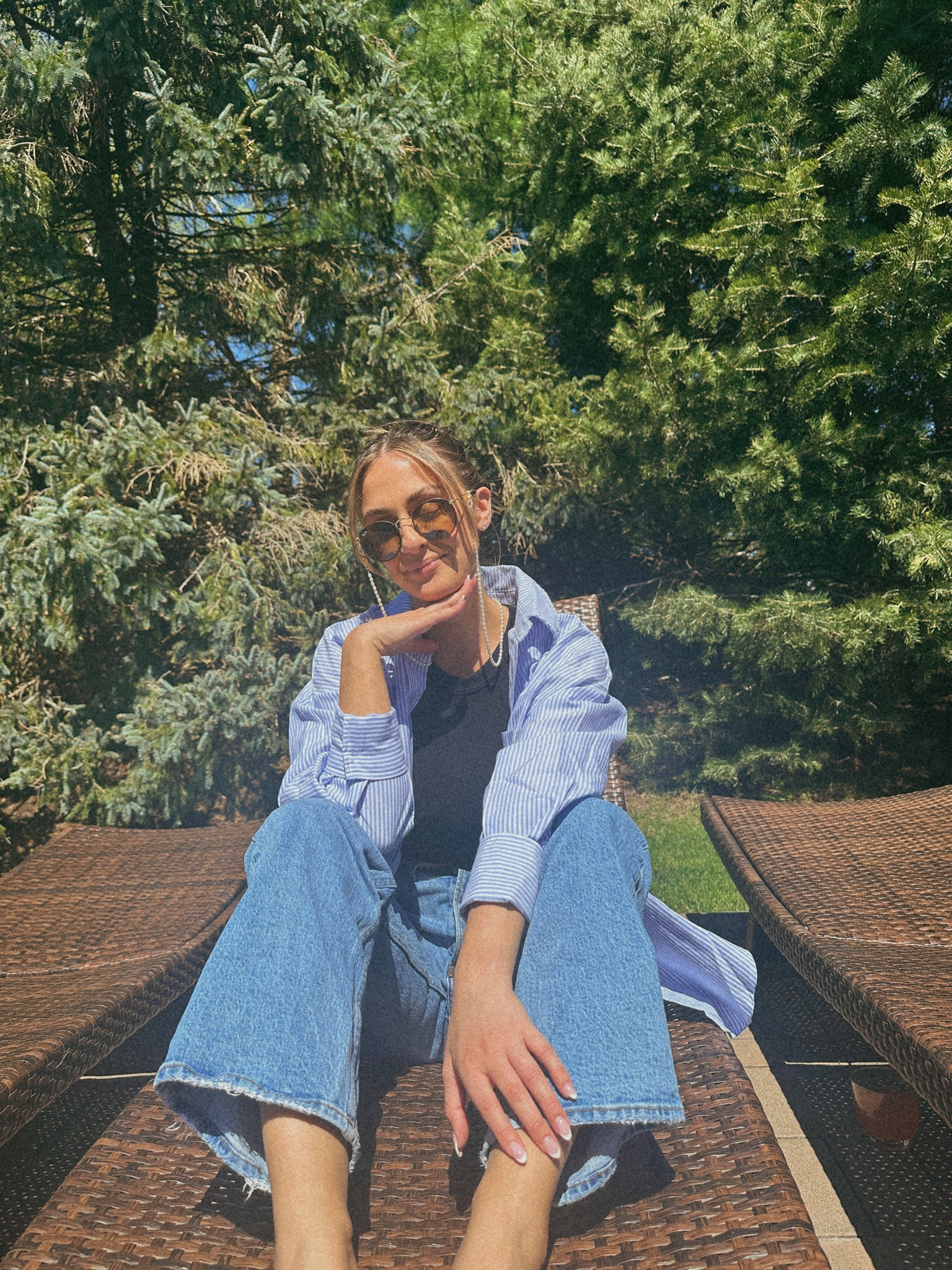 baggy jeans, black tank, striped button up



#LTKunder50 #LTKunder100 #LTKstyletip