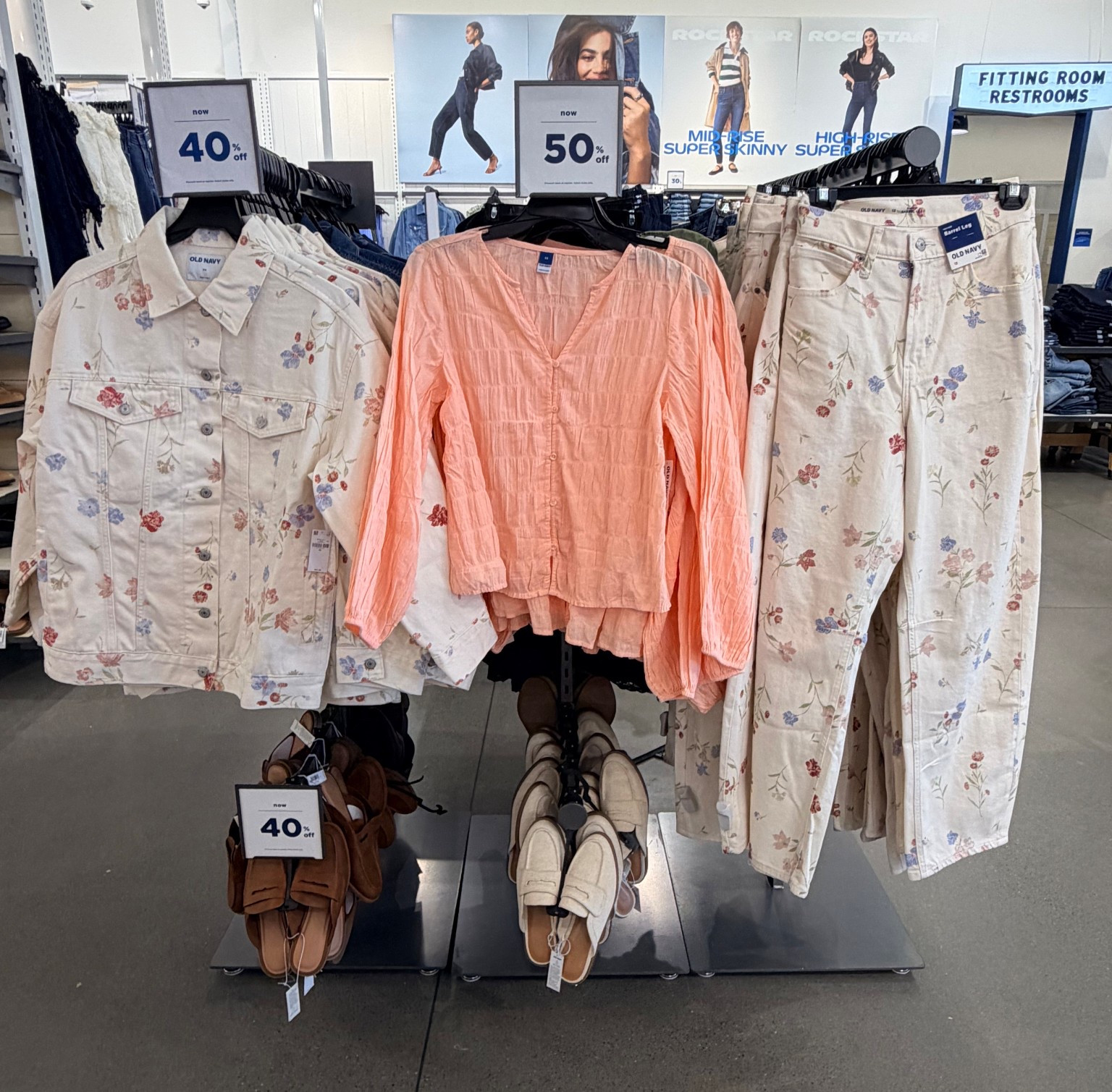 Such a cute and flowery print for spring. Wear it as a set or by itself, there are so many options here 



#LTKMidsize #LTKPlusSize #LTKTall