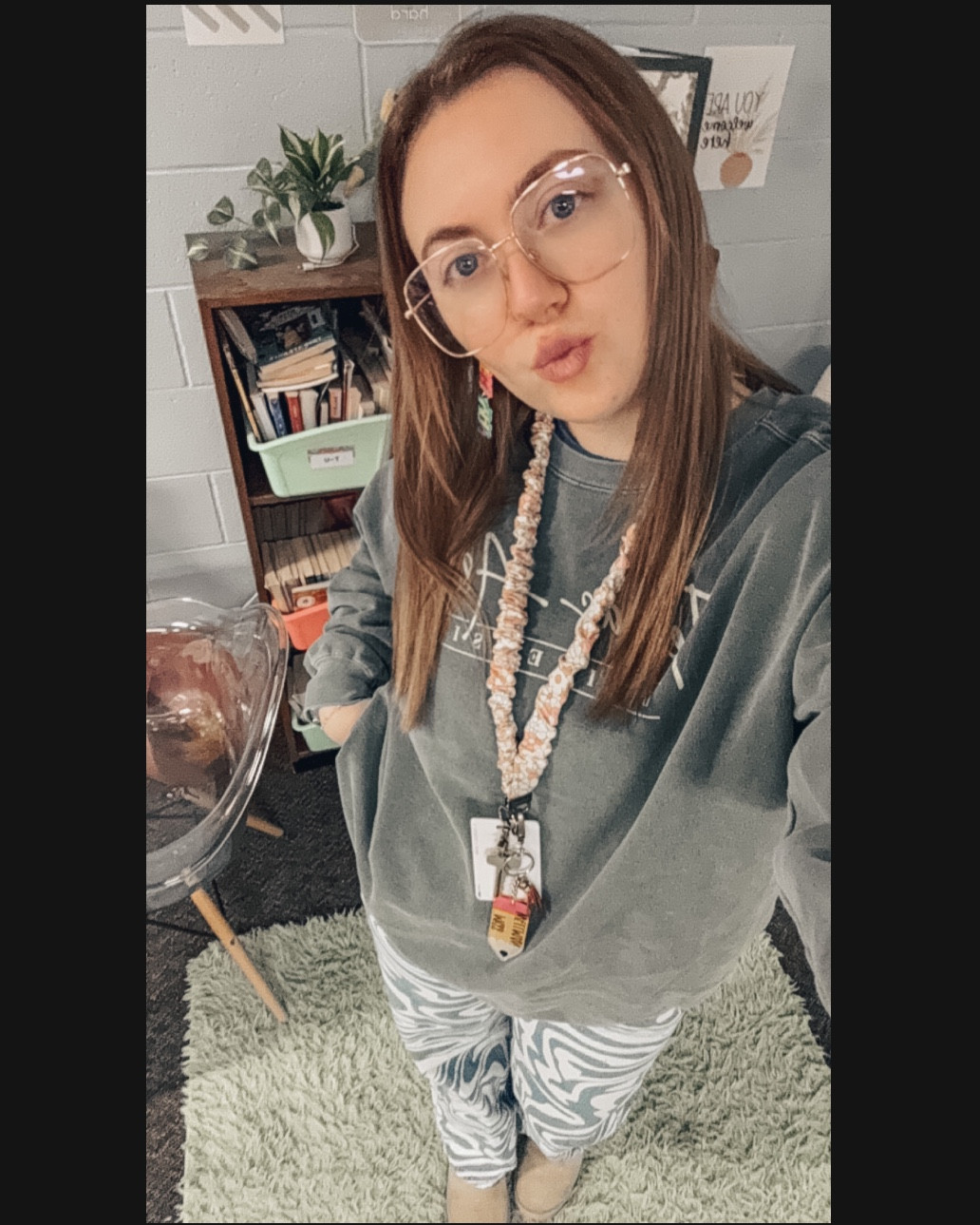 Casual Teacher Friday Outfit! 💖 It’s been super cold here in Texas recently and we had 3 days off of school this week. ☃️ I wanted to be comfy and warm all day! 

#LTKStyleTip #LTKFindsUnder100 #LTKWorkwear