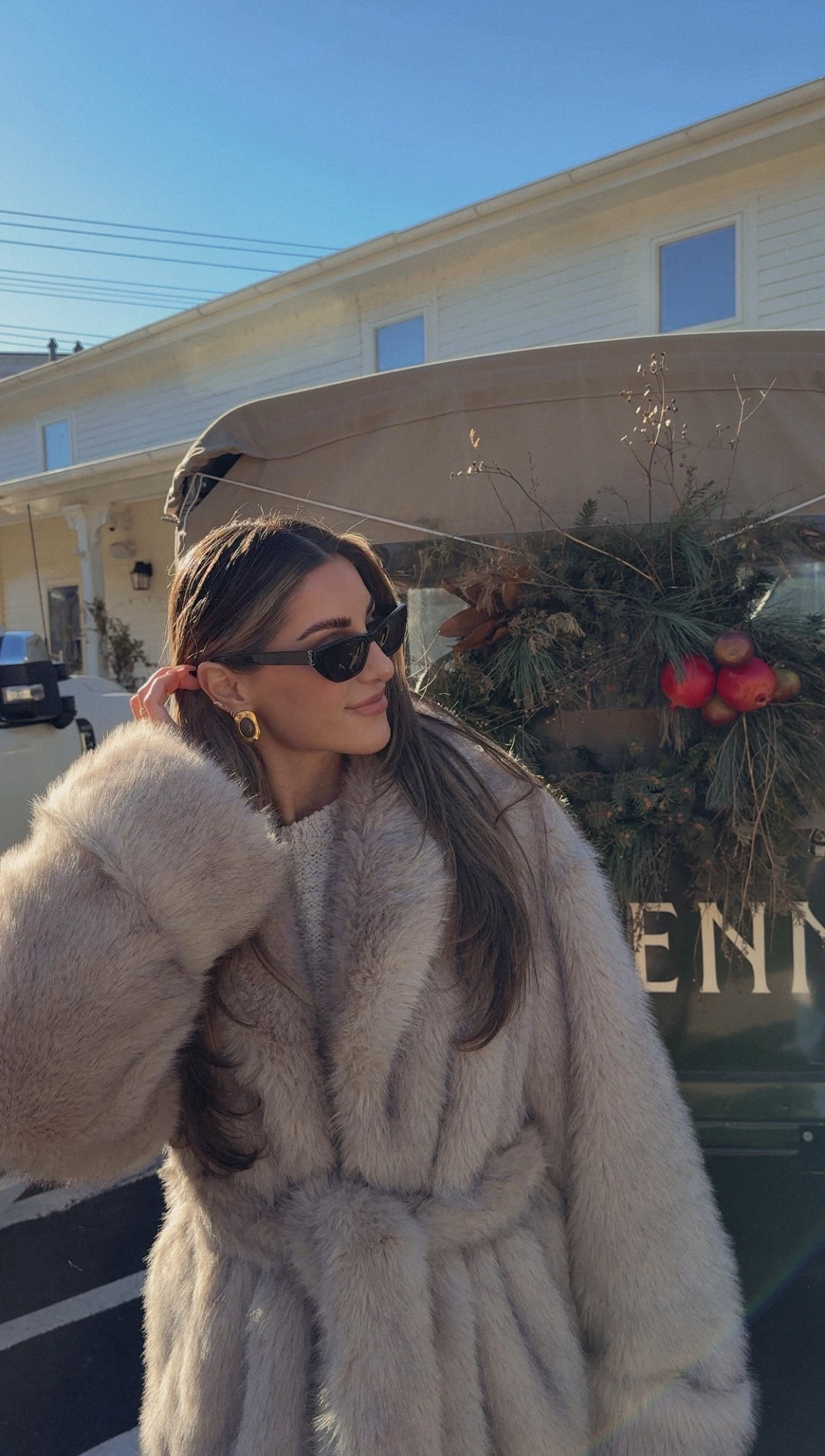 Fur coat for a fun winter ootd ☺️

#LTKootd #LTKHoliday #LTKmorningroutine