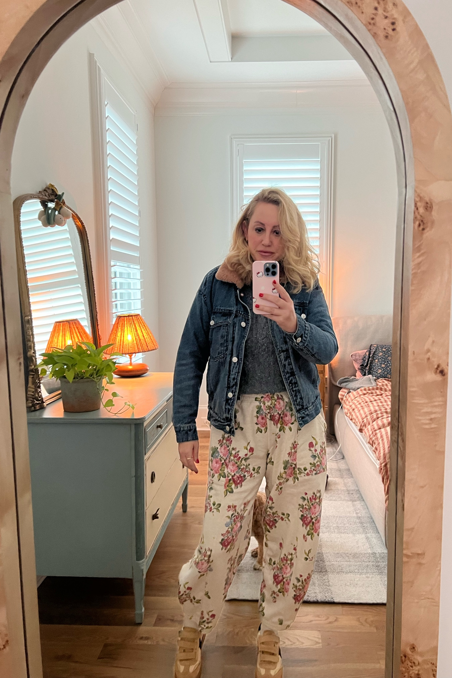 These are the coziest cutest sweats ever. The end.

#LTKActive #LTKSeasonal #LTKFindsUnder100