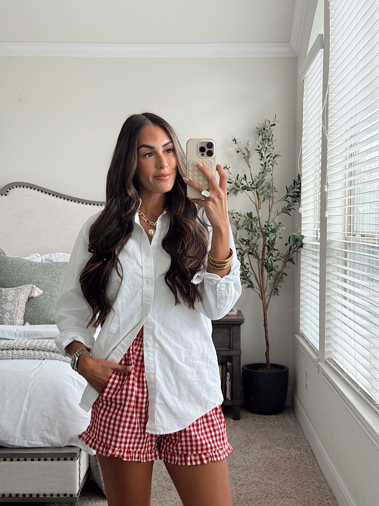 Medium top
Small shorts