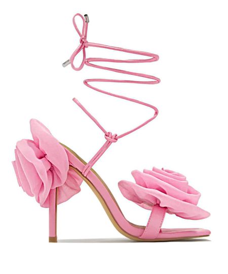 Pink heels 🩷 Flowers 


#LTKshoecrush #LTKstyletip #LTKSeasonal