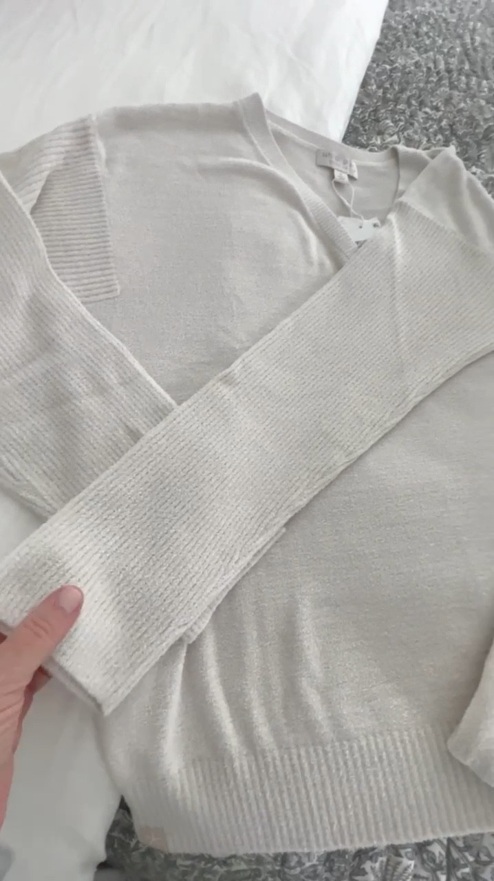 This incredible Barefoot Dreams CozyChic UltraLight Pajamas set is on sale for Black Friday!  $80 off!!  Grab it while you can before it sells out. I have the almond color and just ordered the nickel!  It’s so soft and good and perfect for chic lounging during those holiday meals!

#LTKCyberWeek #LTKSeasonal #LTKSaleAlert