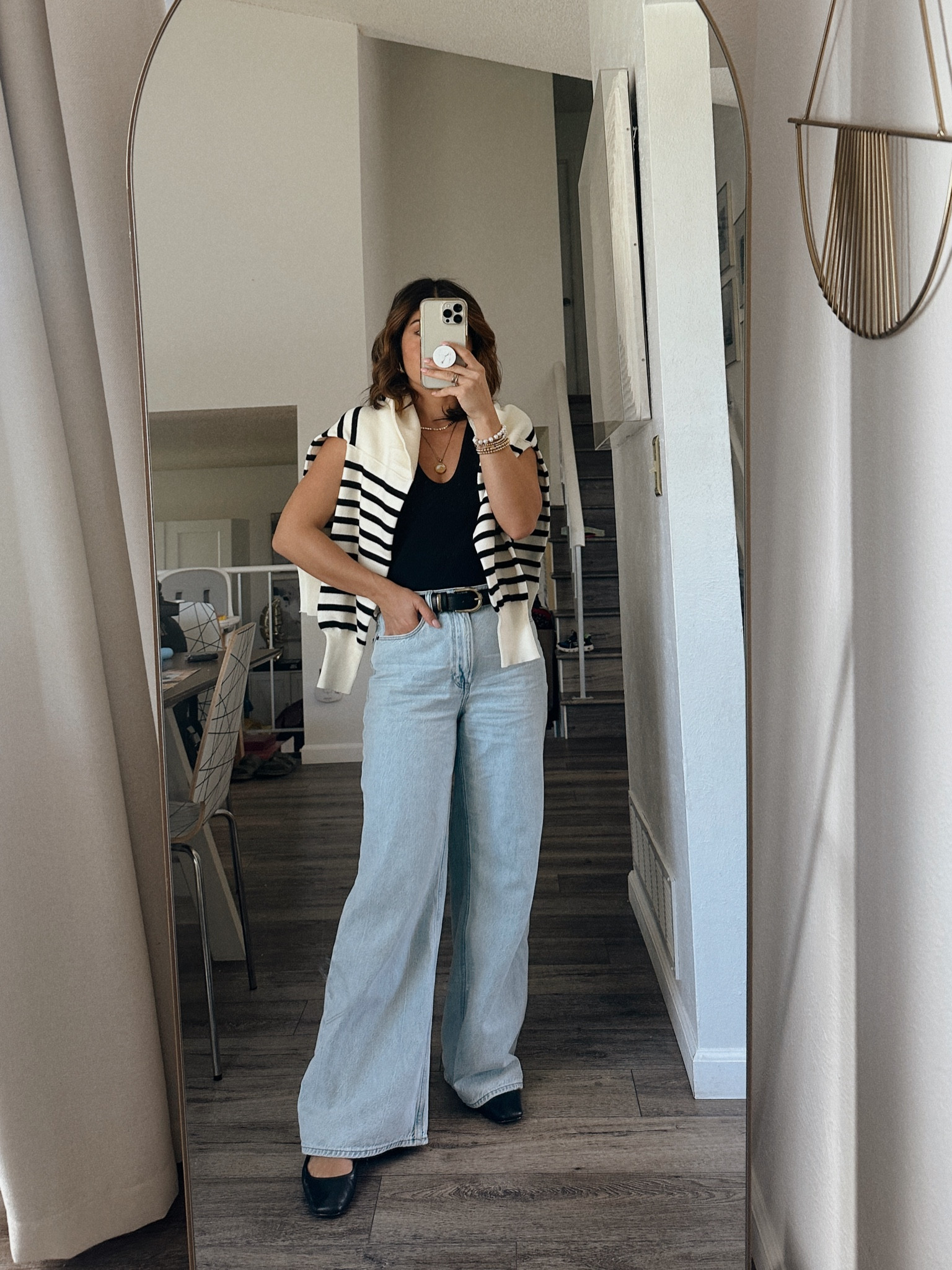 Take 20% off my favorite loose jeans!! They run tts, I’m wearing size 24 short

Abercrombie, Abercrombie denim, Abercrombie jeans, fall outfit, fall denim

#LTKFallSale #LTKSaleAlert #LTKFindsUnder100