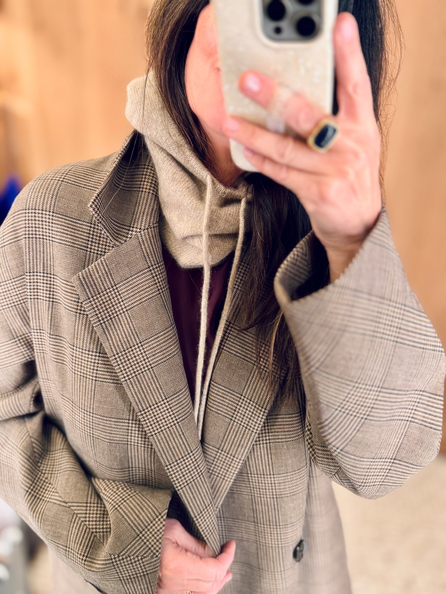 Cashmere Hood and Plaid coat / both so cool and warm 🥰



#LTKTravel #LTKWorkwear #LTKFindsUnder100