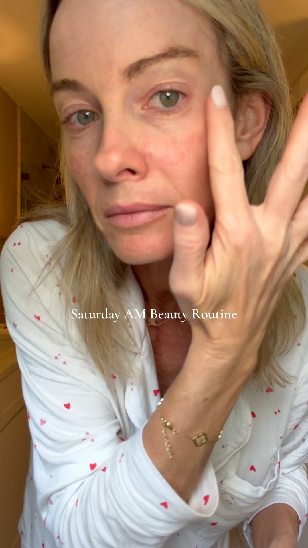 Normal quick beauty routine! 
K18 on my ends has been helping with smoothing and adding moisture! 