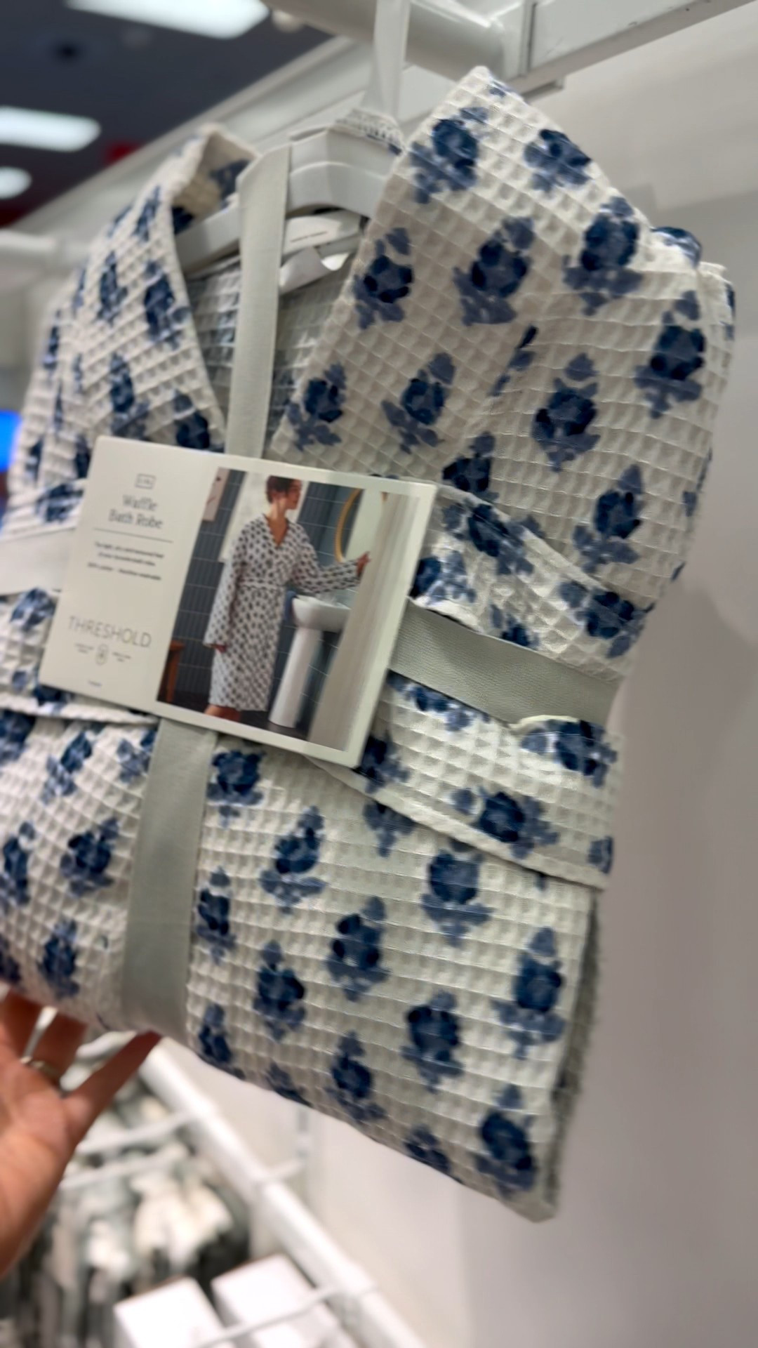 I’m loving this beautiful waffle robe from target 

#LTKFindsUnder50