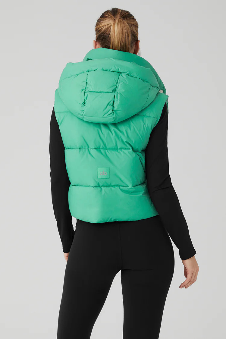Gold Rush Puffer Vest - Black | Alo Yoga