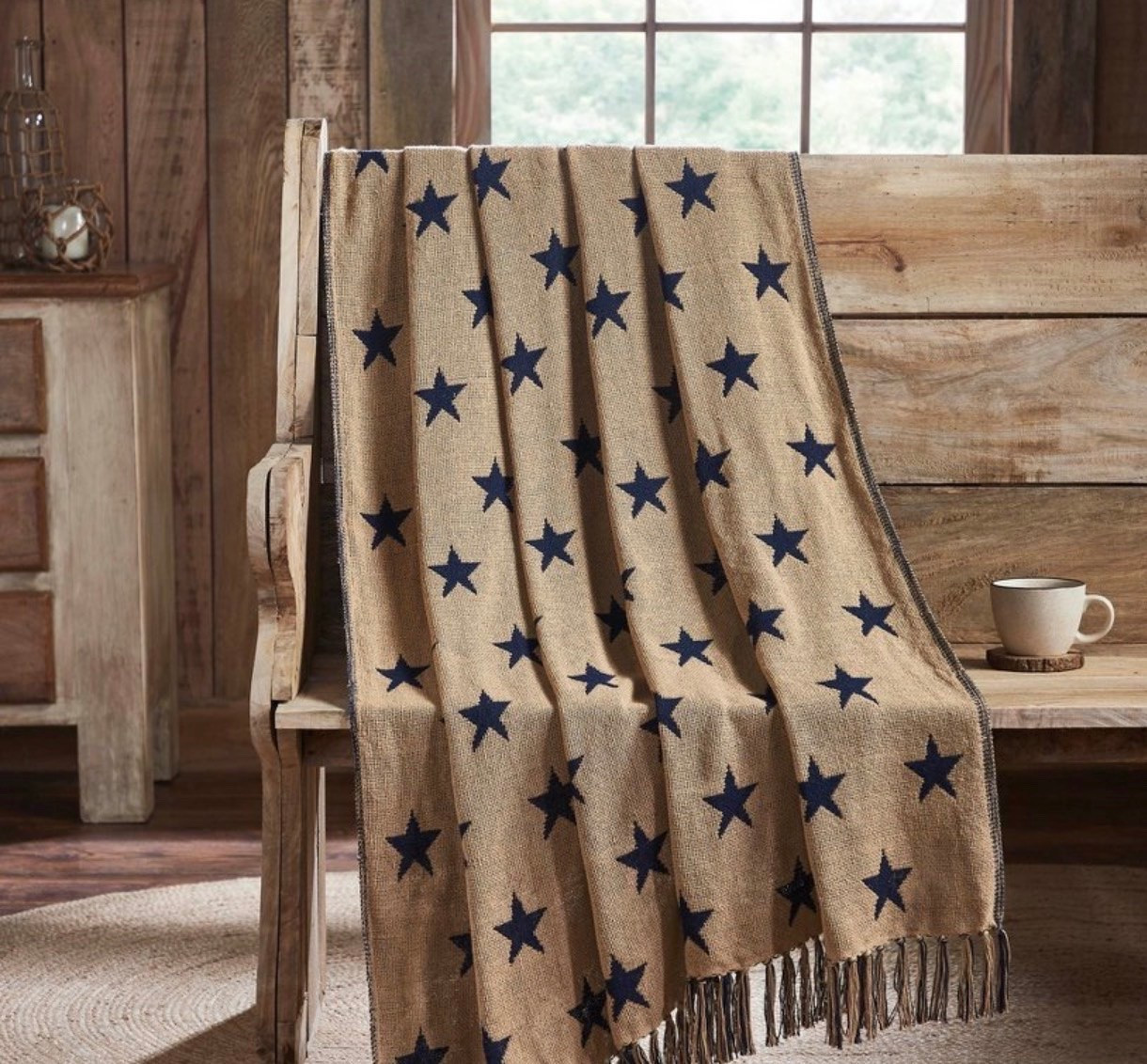 The perfect Americana throw
Reverses to blue
For neutral lovers

#LTKHome #LTKdayinmylife #LTKSeasonal