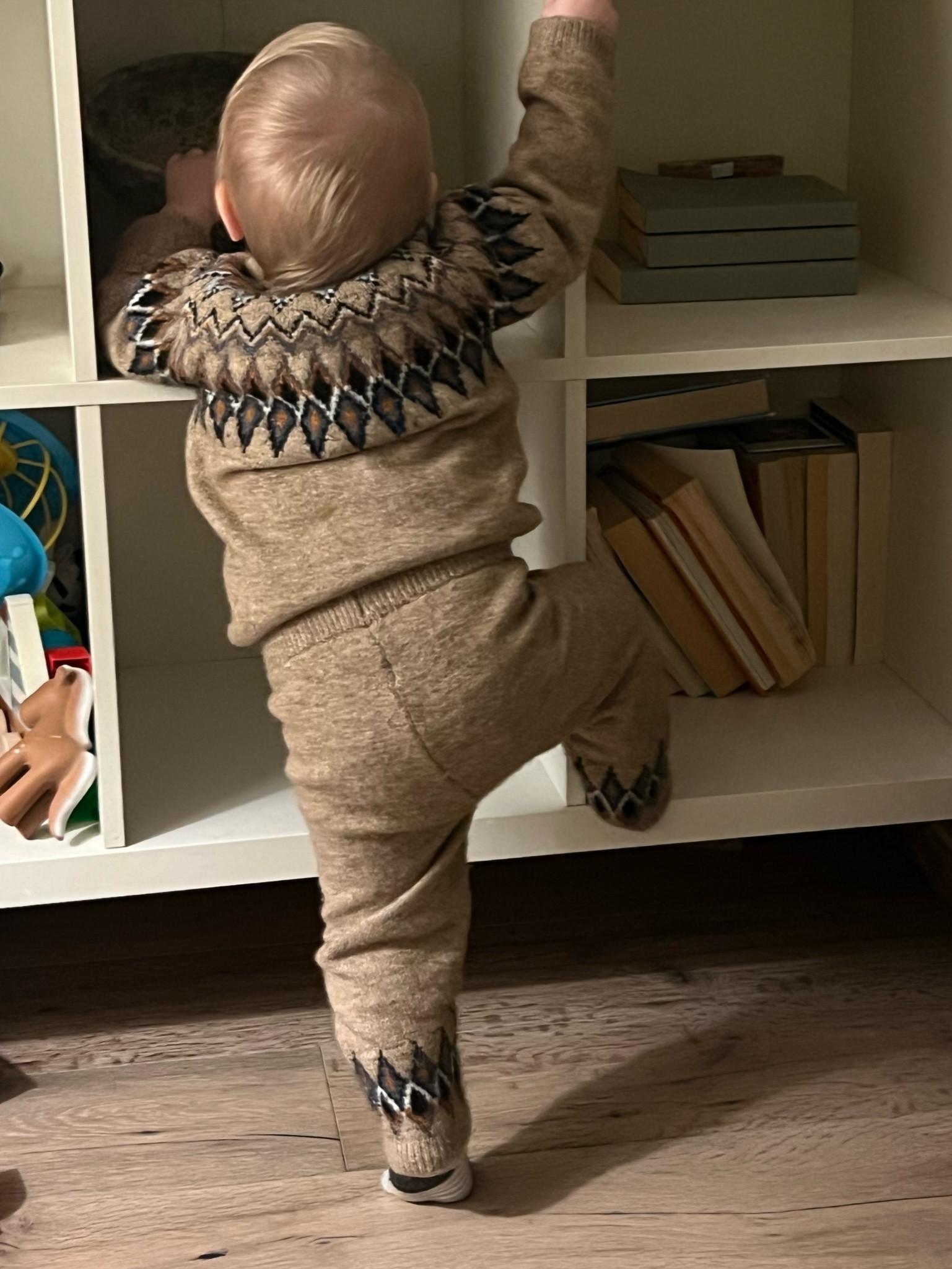 Baby clothes, baby boy clothes, baby outfits, baby knitwear, baby knitted set, toddler outfit, baby clothing sets 

#LTKSeasonal #LTKbaby #LTKfamily