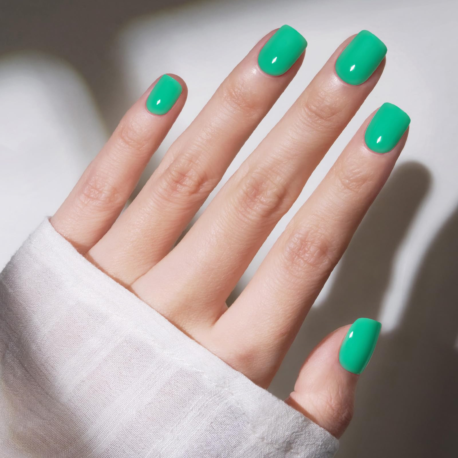 Modelones Extra Short Press on Nails, Vivid Green Squoval Fake Nails, Reusable Nail Kit with Nail... | Amazon (US)