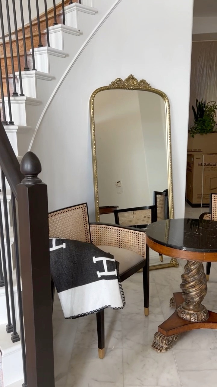 It’s so exciting to renovate before the holiday season!!🤎


Renovation,  great room, entertainment, Thanksgiving, family, holiday, cyber week, Anthropologie, Bar, handling, party, home, sale alert
.
.
.

#giftguide
 #LTKBeauty #LTKAustralia #LTKBrazil #LTKBump #LTKCurves #LTKEurope ##LTKK #LTKHome #LTKItbag #LTKSaleAlert #LTKShoeCrush #LTKStyleTip #LTKTravel #LTKUnder50#LTkunder100 #LTKWedding #LTKWorkwear

#LTKHoliday #LTKSeasonal #LTKCyberweek