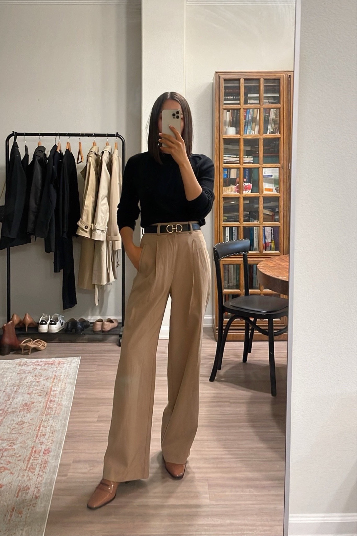 Pair with black or camel coat for winter work outfit 

Comfy loafer pump shoe find 
Everlane trousers 00 30” - good for taller people, linked similar abercombie pants 

#LTKunder100 #LTKworkwear #LTKstyletip