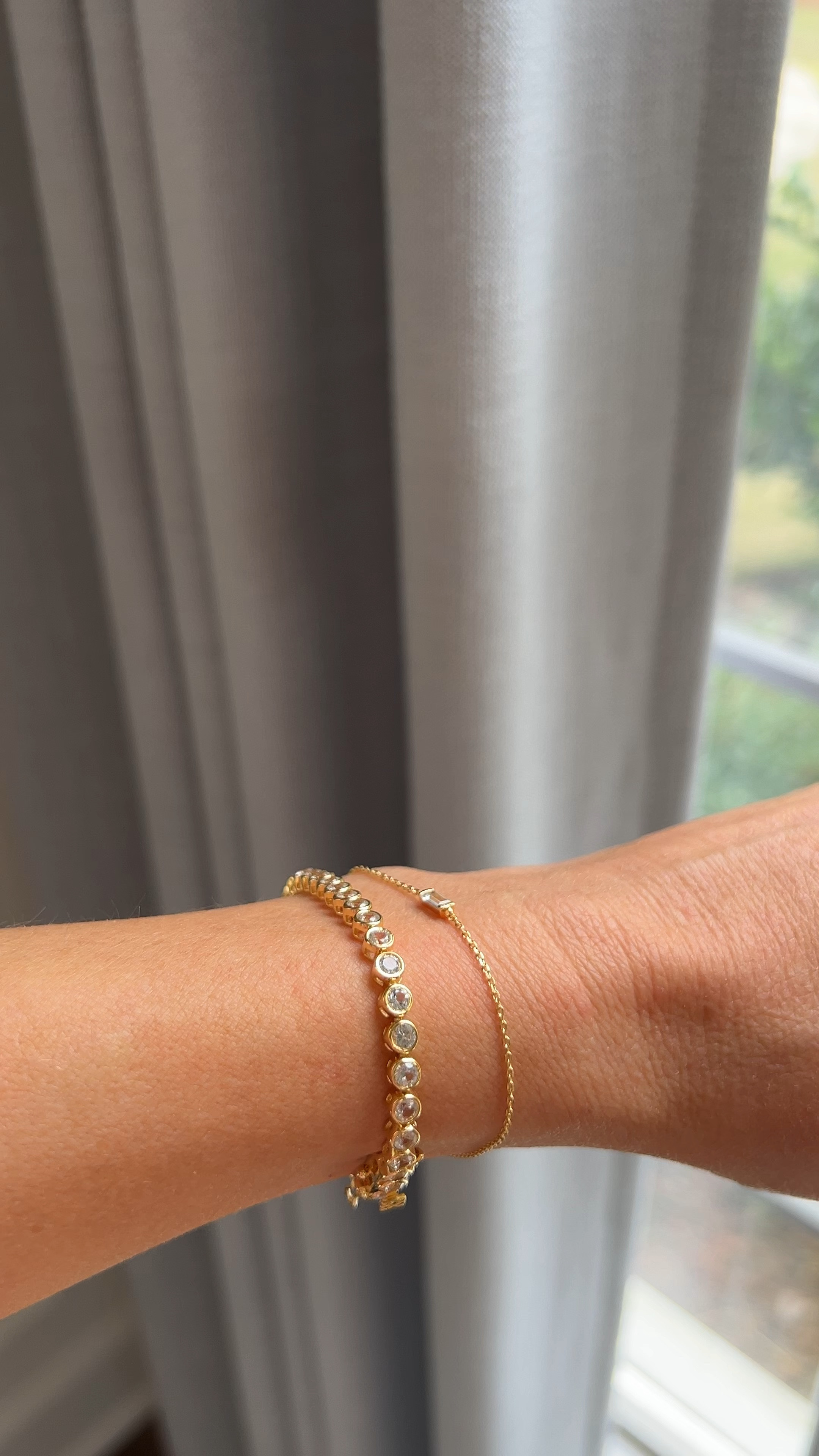 Love these elegant pieces from Dorsey 💍