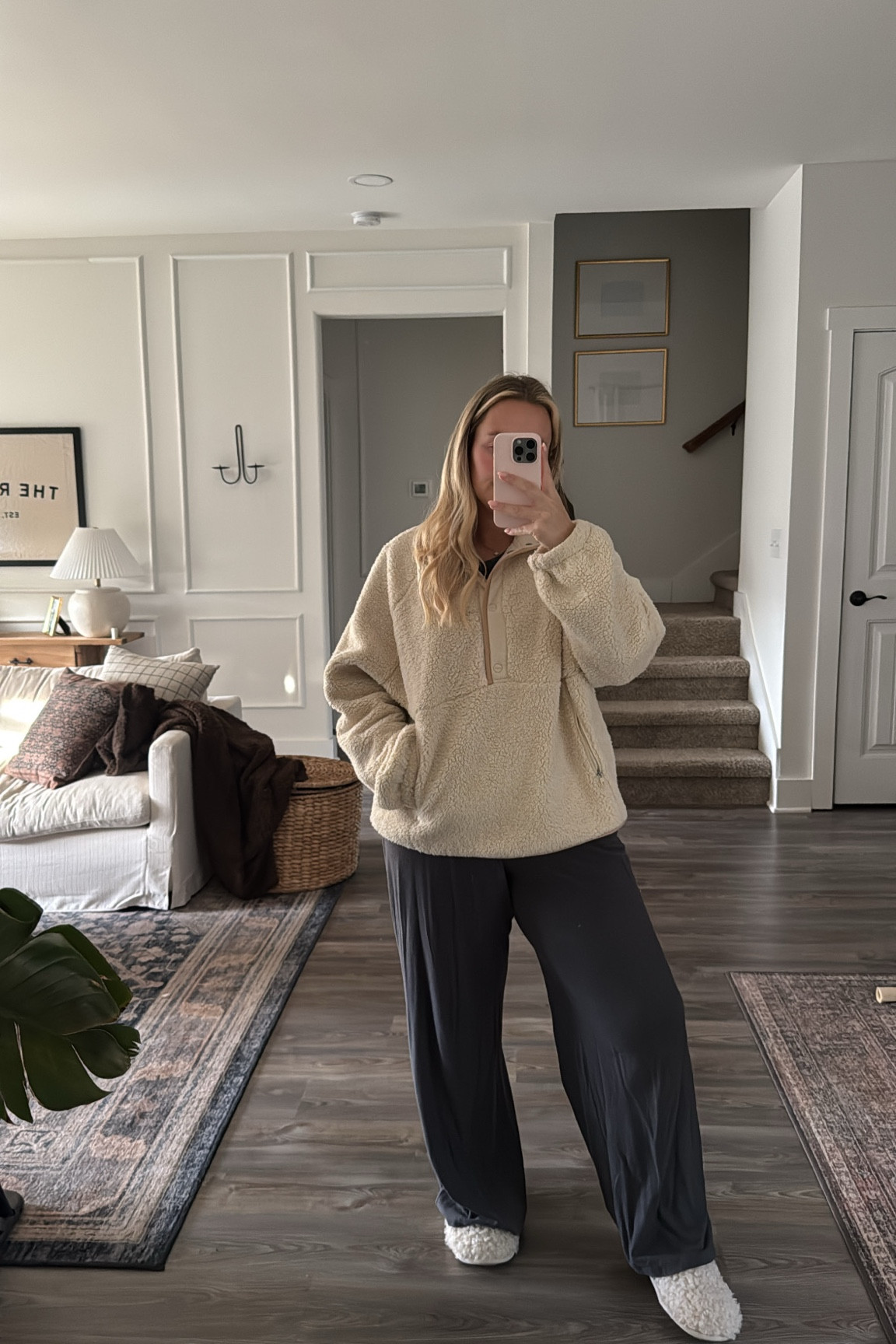 Sherpa // large 
Pants // medium