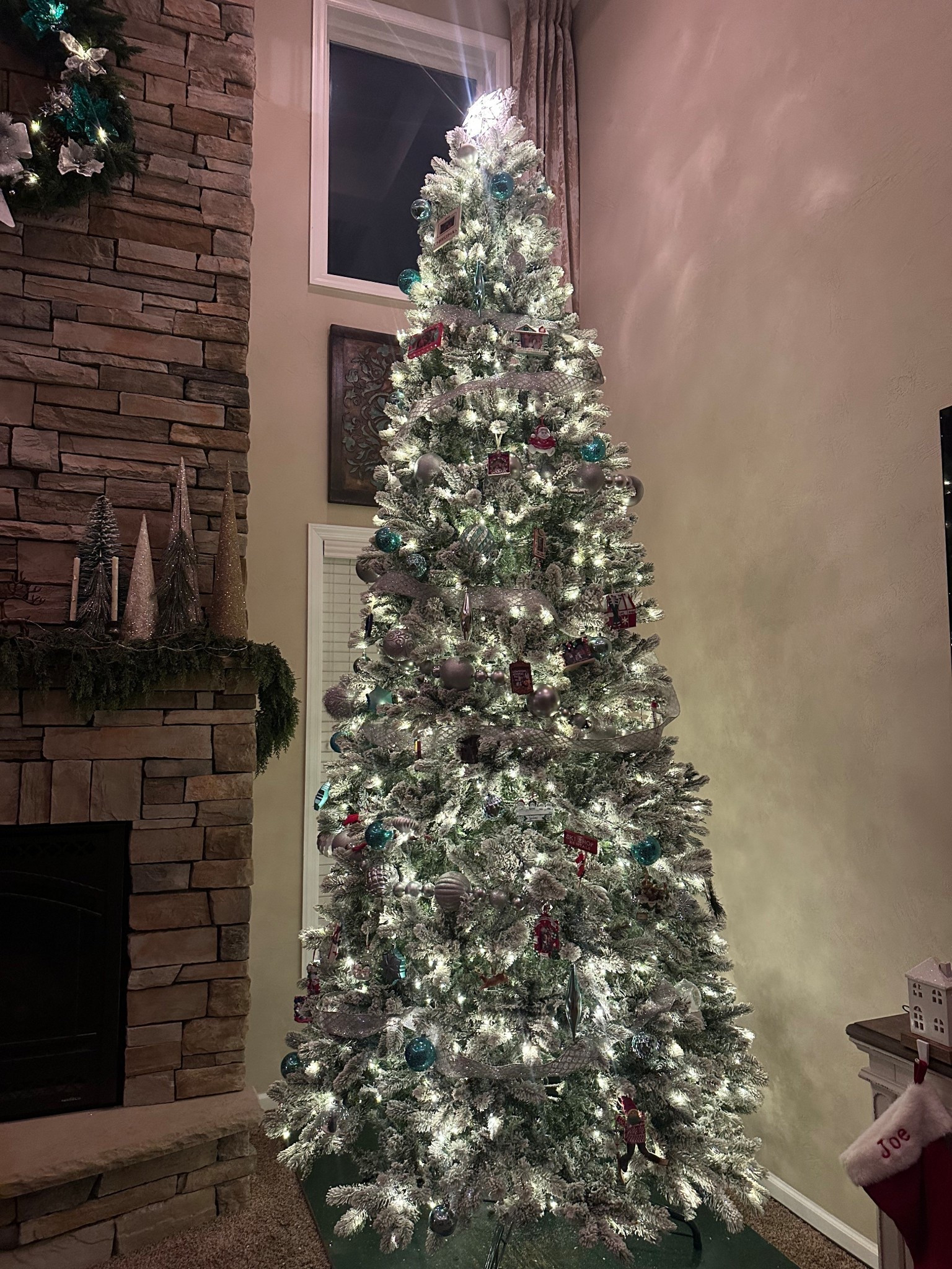 Pictures don’t do her justice . I finally pulled the trigger on my dream Christmas tree . Still sales going on

#LTKSeasonal #LTKHome #LTKSaleAlert