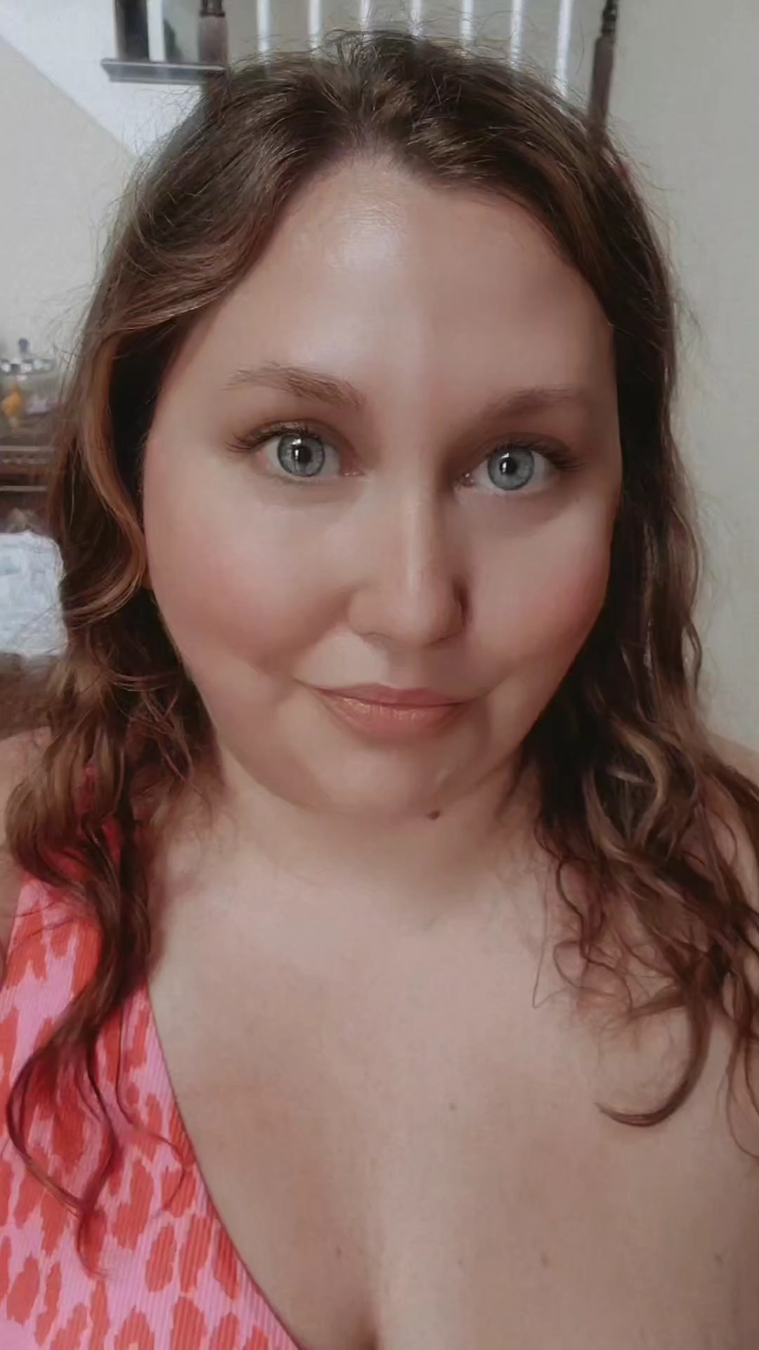 Audience voted for #2 and #3 on the swimsuits to show so let's get started! This Is a combo of the 2 looks ... the green short set I size UP by 1 so that I have this much room and it fits super loose and flowy on me. The swimsuit I also sized up in to make sure it covered everything. It is still slipping on 1 side some so watch this. #pinkandgreen #leopard #pinkleopard #plussizeswim 

#LTKplussize #LTKswim #LTKmidsize