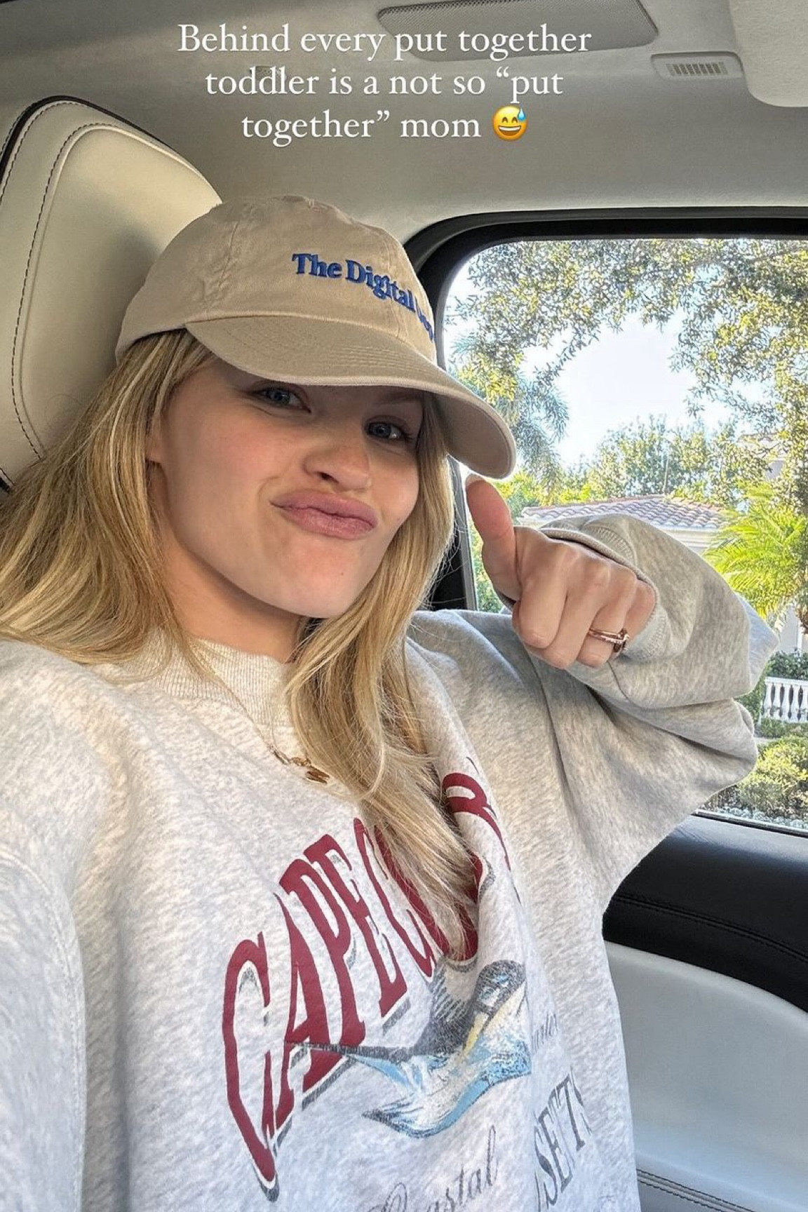 IYKYK! 

crewneck l comfy 

#LTKSeasonal #LTKHoliday