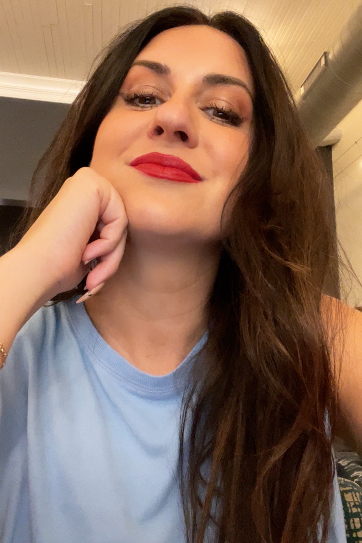 Tried Ilona Maher’s tried and true red lipstick ♥️ 💋 I can confirm it’s gorgeous, transfer proof and stayed in place for over 8 hours. I actually had to use micellar water before bed to remove! Pictured here using the shade Exhilarator 💄 I understand Ilona has many options and likes the shade Self-starter. It’s Maybelline Super Stay Matte Ink Liquid Lipstick 💄 gorgeous for weddings, as a wedding guest also or travel looks! Would be gorgeous for a date or even everyday. Enjoy!
.
.
.
.
Red lipstick 
The Eras Tour 
Back to School
Beauty Hack
Ilona Maher 

#LTKTravel #LTKParties #LTKBeauty