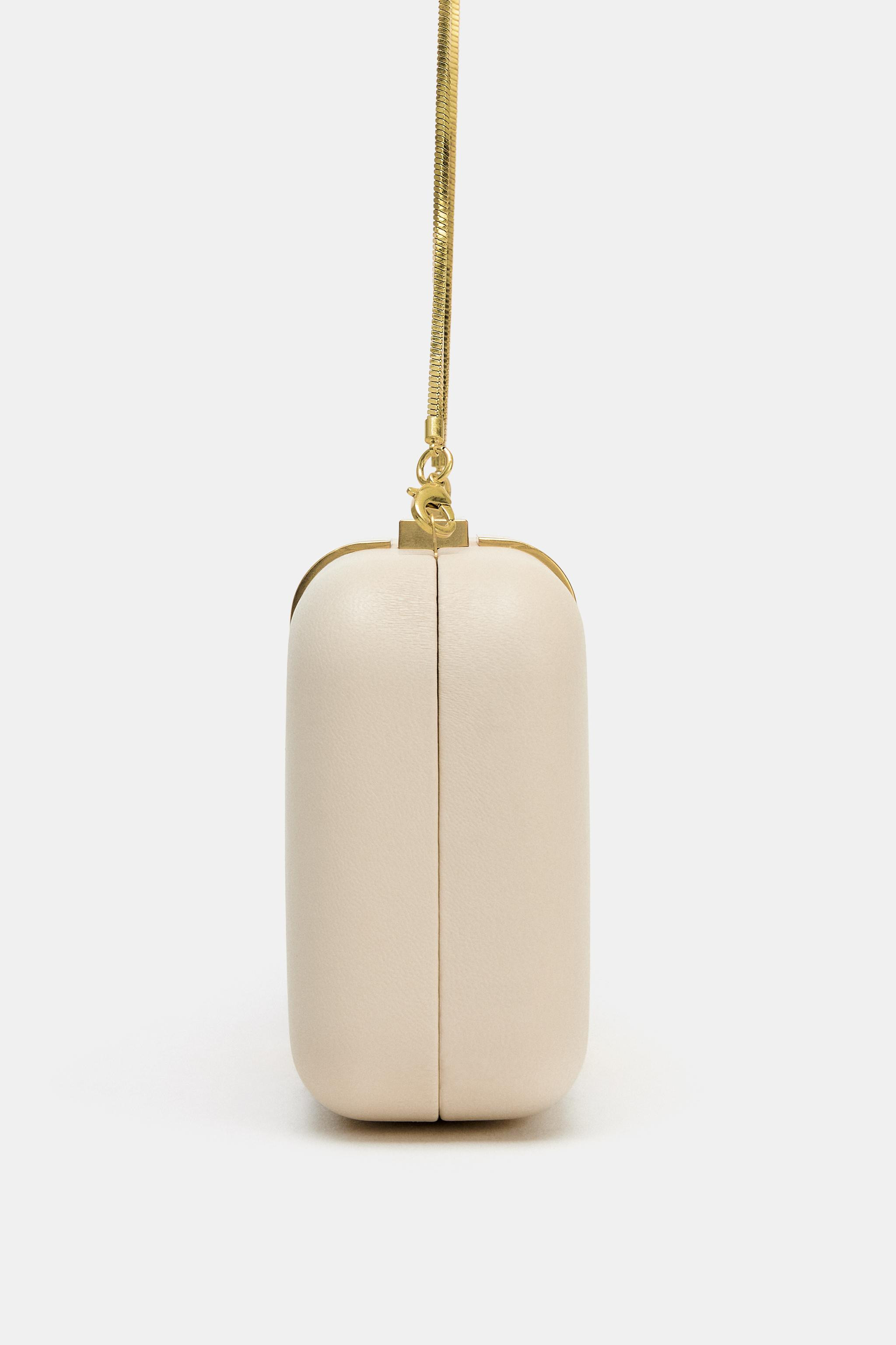 METALLIC DETAIL CLUTCH | Zara UK
