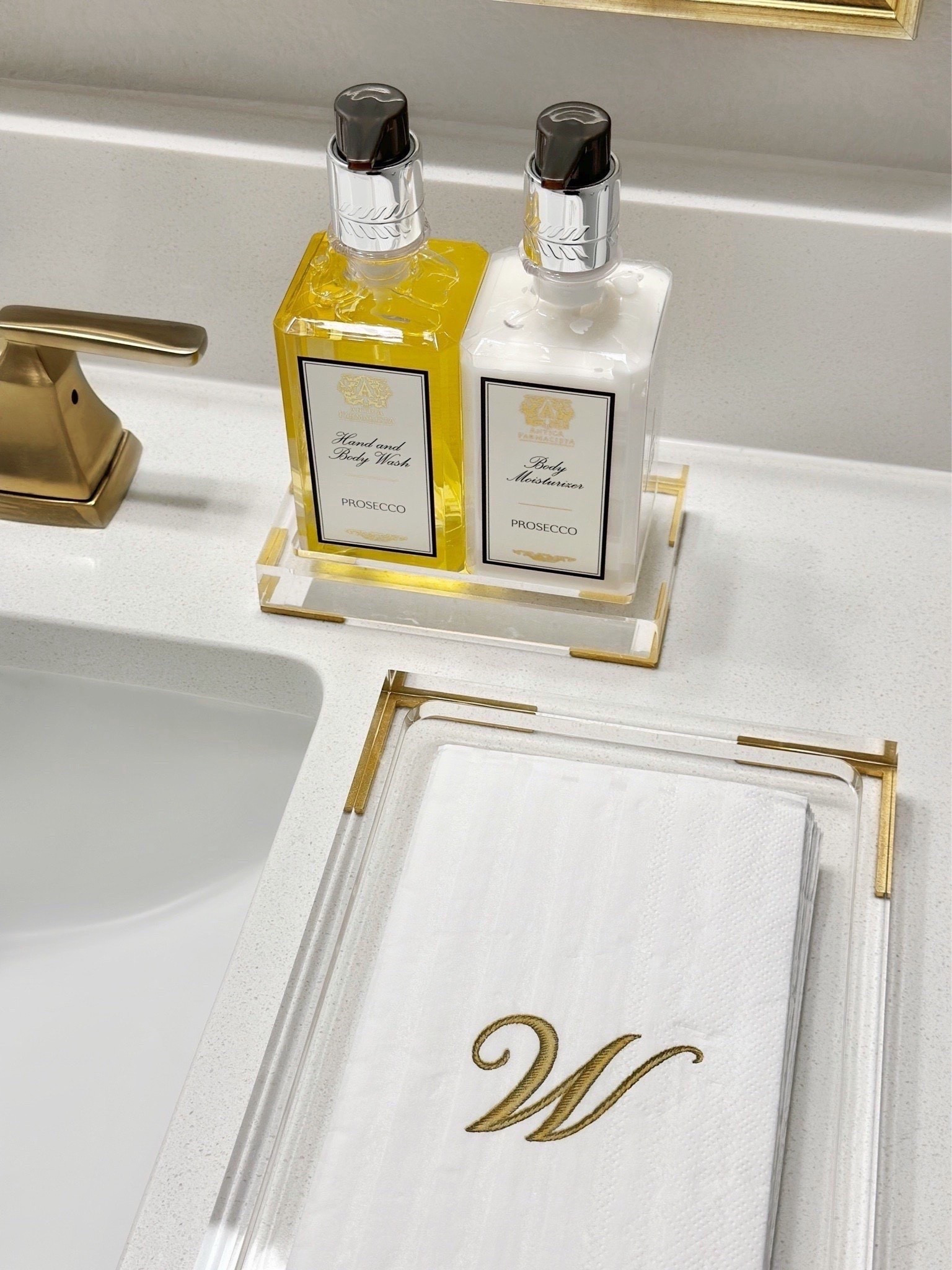 Amazon prime day deals 🎉 chic hand soap and lotion set with lucite tray ✨ bathroom accessories acrylic tray prosecco soap powder bath #amazon home decor