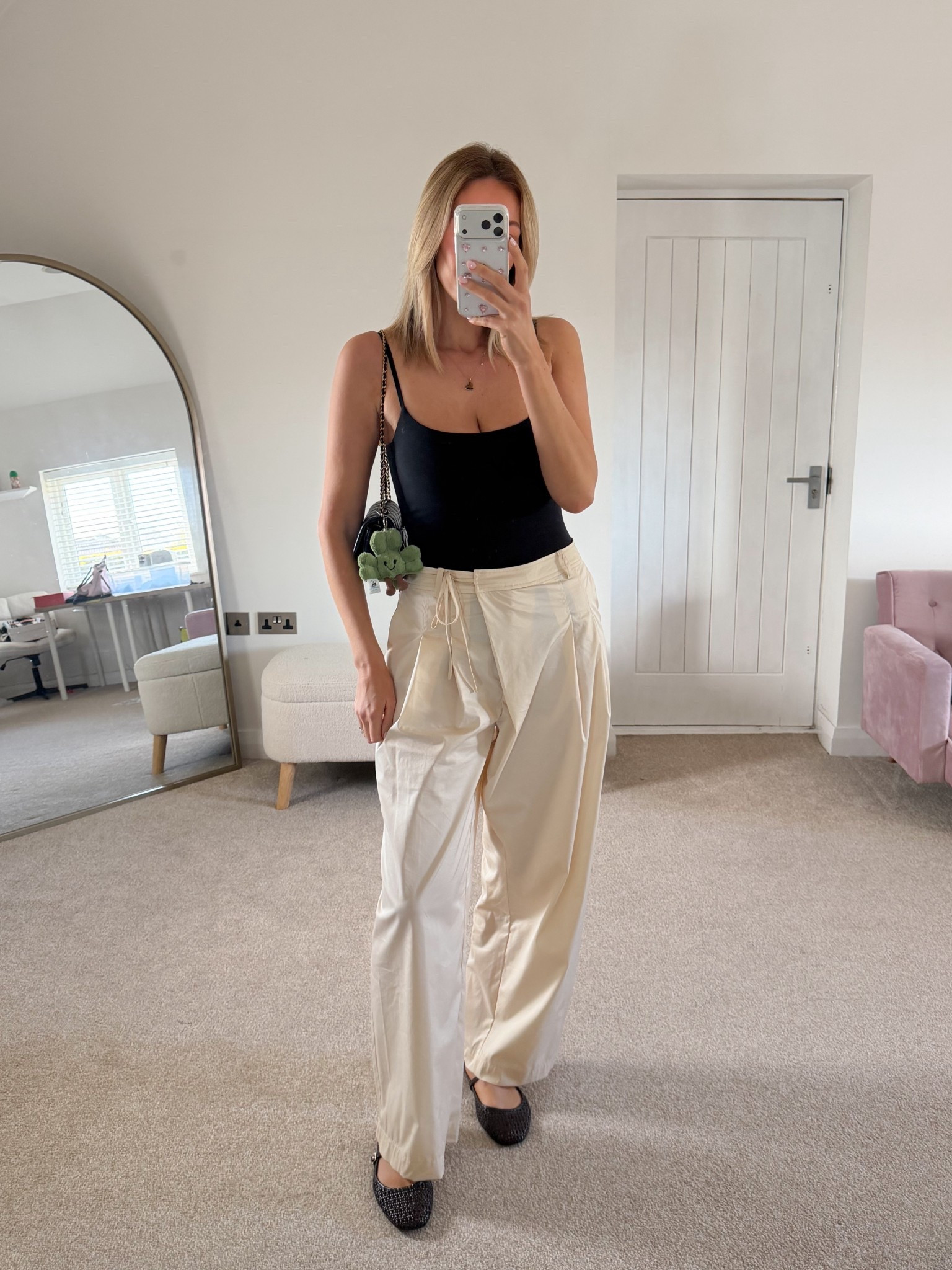 Tall trousers, cargo trouser, m&s
I wear size 10 Long 

#LTKspring #LTKUK #LTKspringtrends