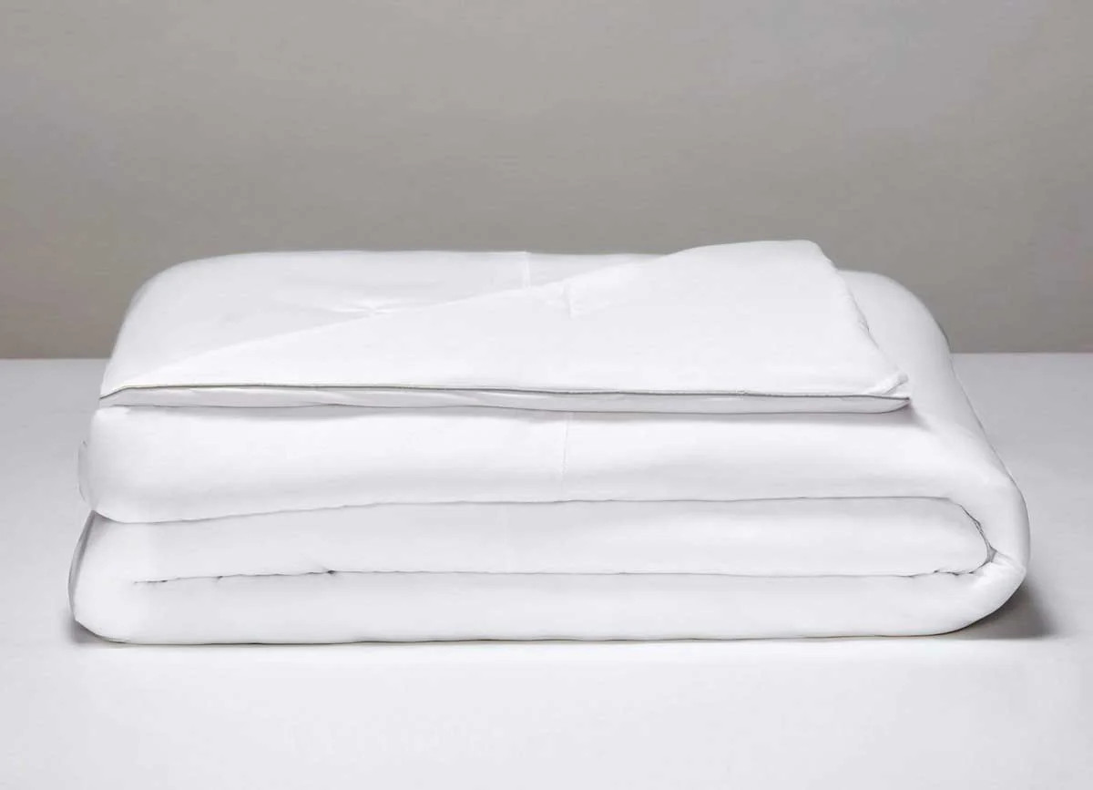 Original Performance All Season Comforter | SHEEX