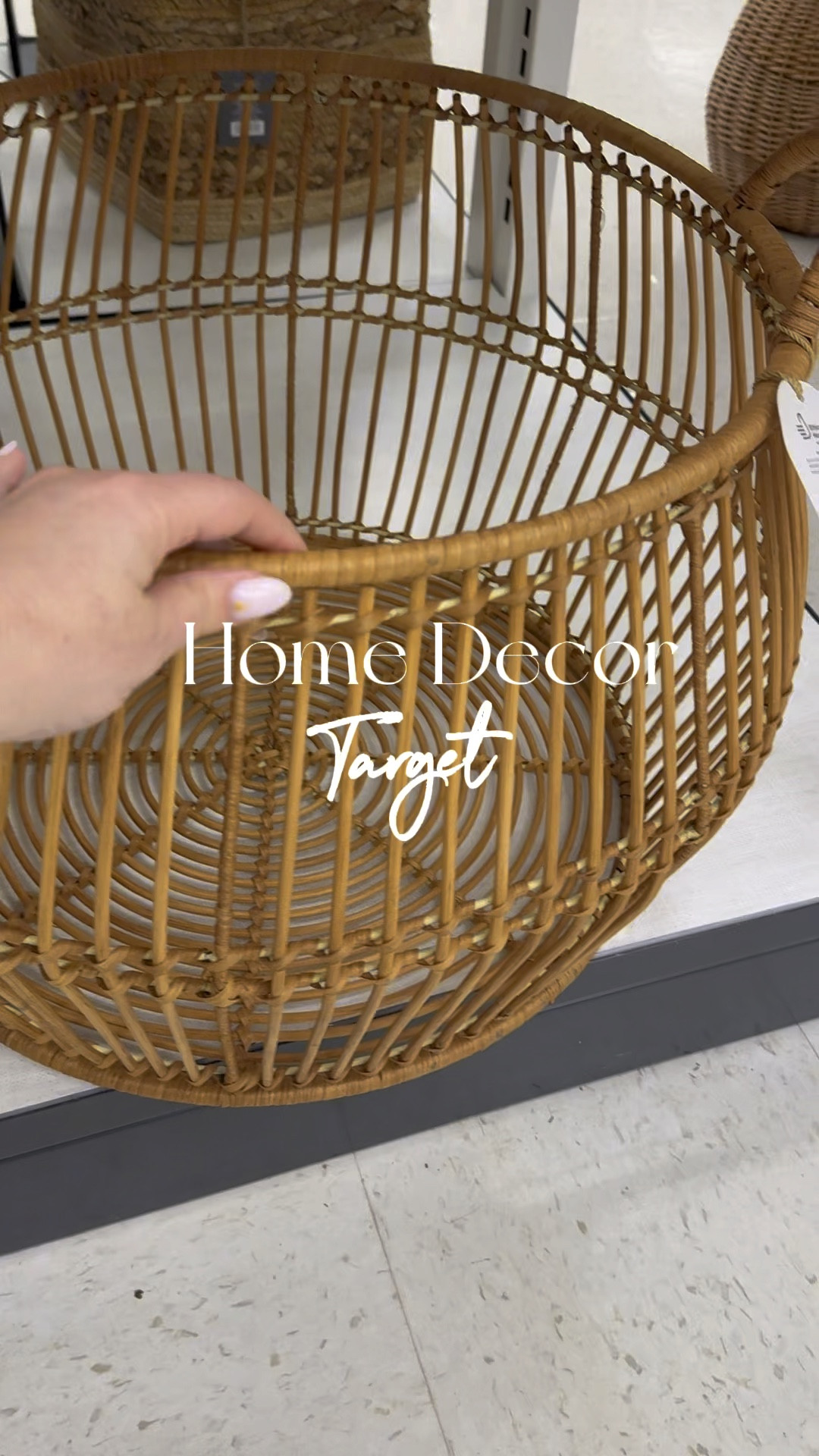 Comfy Throws, pillows & baskets 

#LTKhome