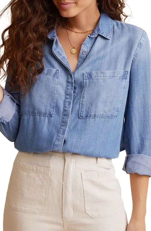 Bella Dahl Two Pocket Chambray Button-Up Shirt in Medium Omb at Nordstrom | Nordstrom
