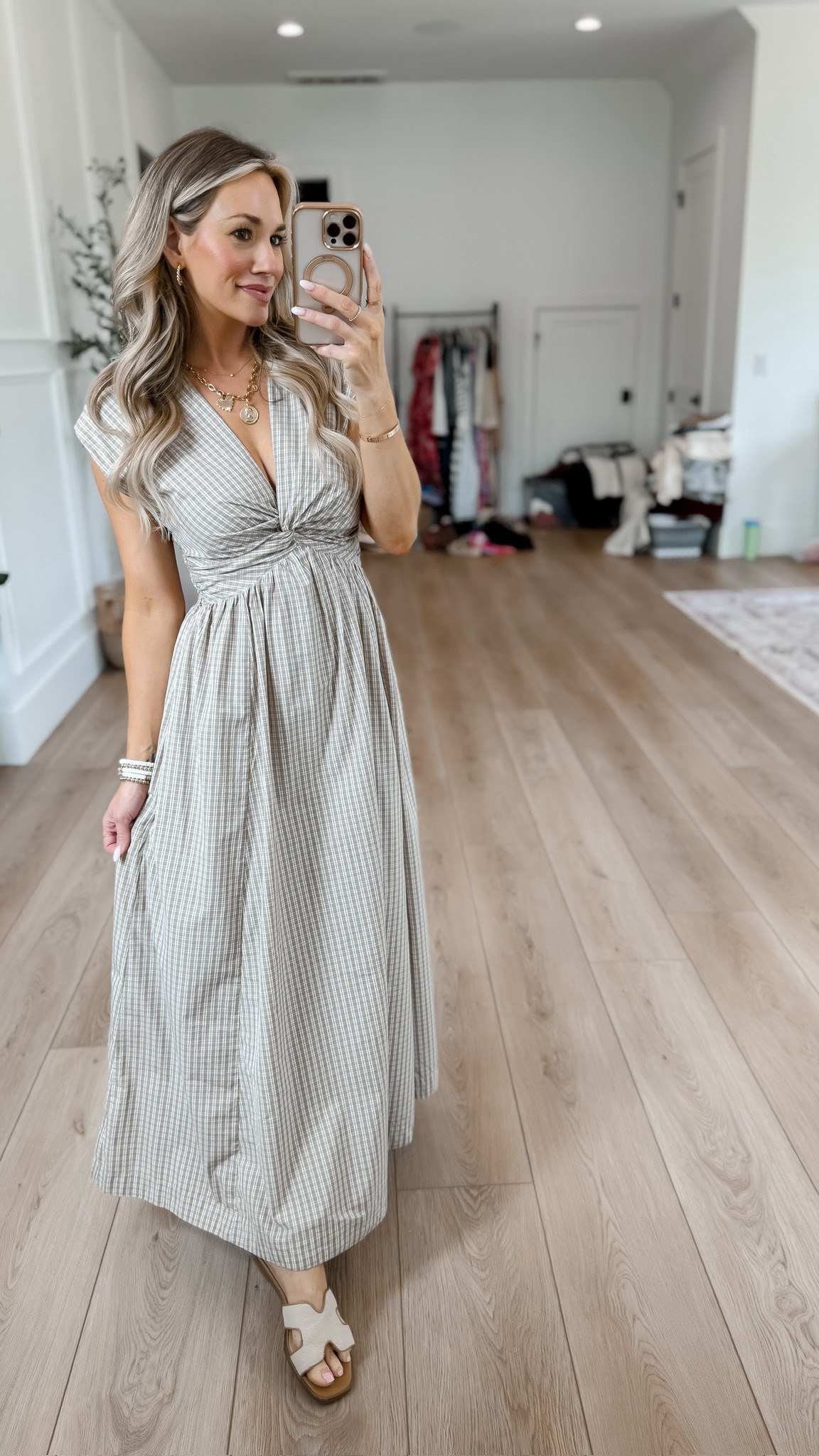 Abercrombie sale alert! Love this maxi dress for spring and summer 

#LTKSeasonal #LTKSaleAlert #LTKSpringSale