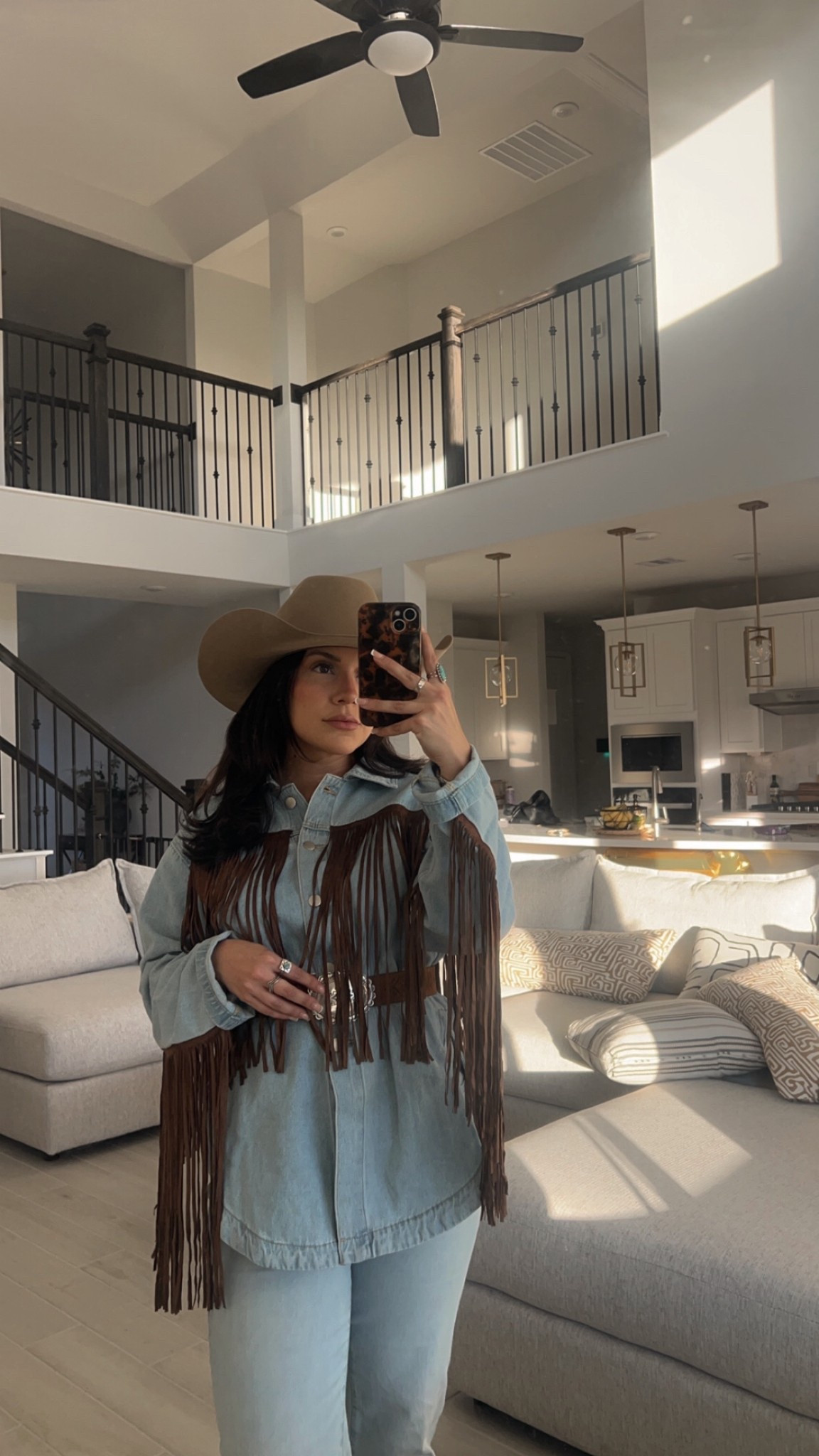 Rodeo Outfit Inspo 

Denim Fringe: Fashionnova
Hat: Cody Johnson Resistol 

#LTKU #LTKBeauty #LTKStyleTip