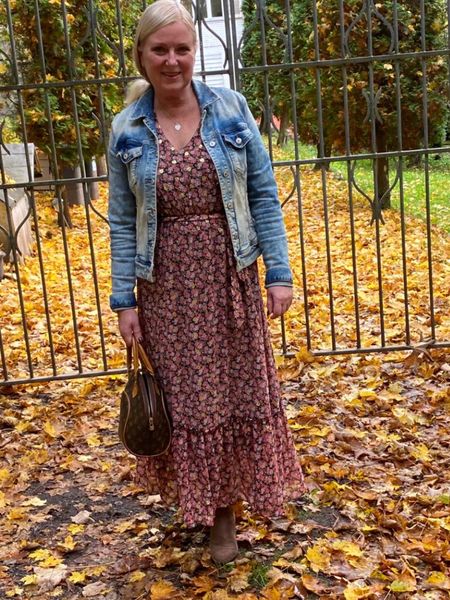 Ich habe in letzter Zeit meine Kleider mit Stiefeln und Jacken kombiniert und finde es ist ein toller Look für den Herbst !

#LTKstyletip #LTKeurope #LTKSeasonal