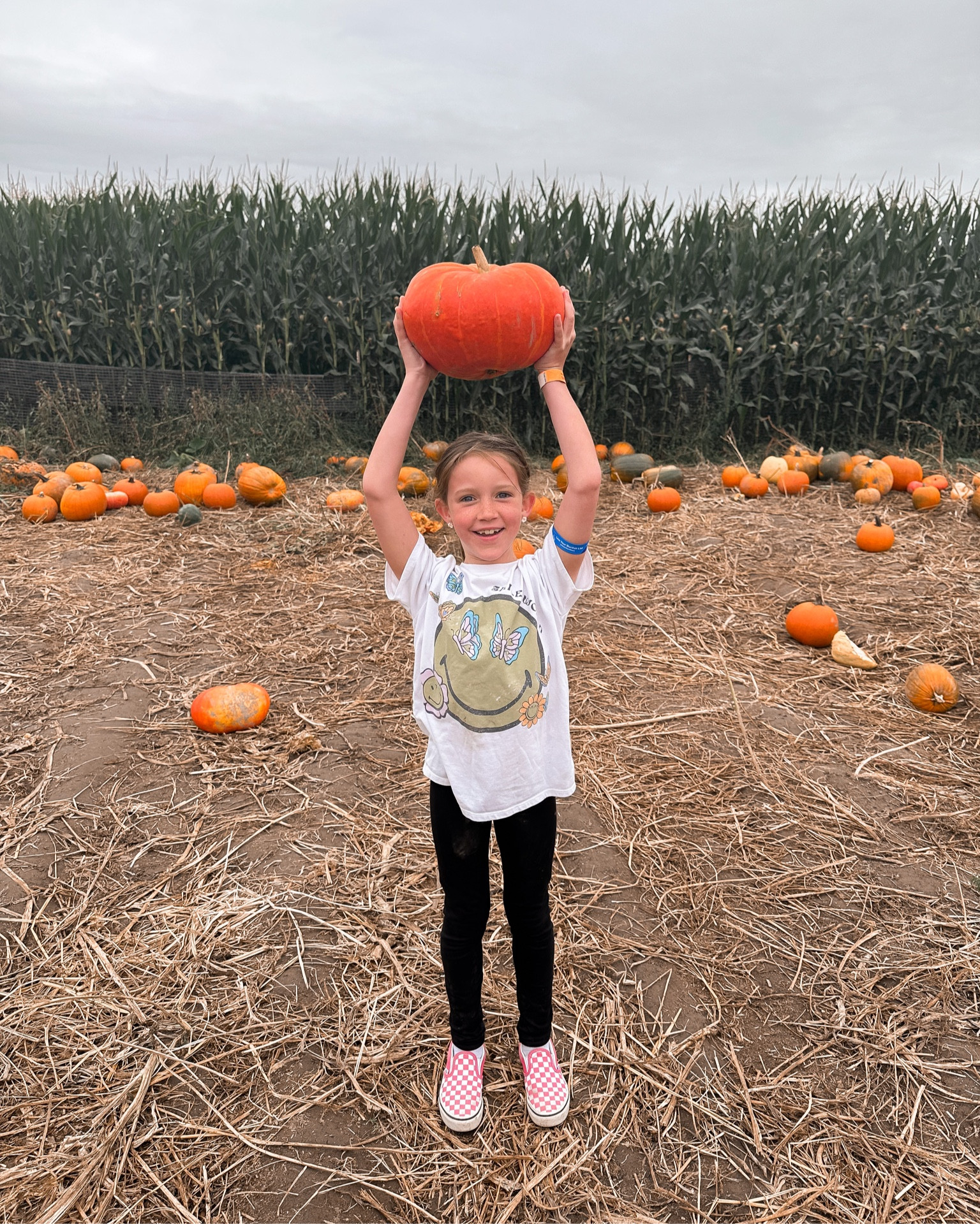 Emma’s cutie outfit! 

#LTKFamily #LTKSeasonal #LTKKids