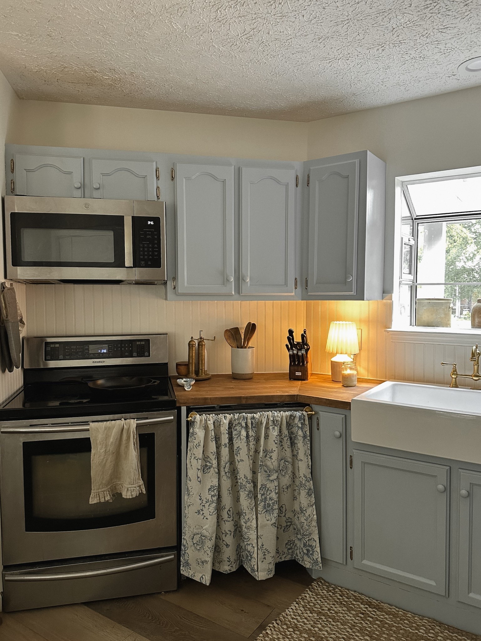 The most genius kitchen upgrade for $40! Cafe curtains over the dishwasher. Cozy cottage aesthetic and still completely functional! Linked everything I used plus a few more options below.

#LTKFindsUnder50 #LTKHome