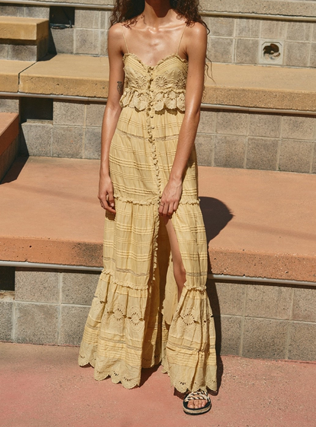 This dress is $$$ but I linked one that’s so similar!

Vacation outfit beach
Resortwear 

#LTKSeasonal #LTKTravel #LTKSaleAlert